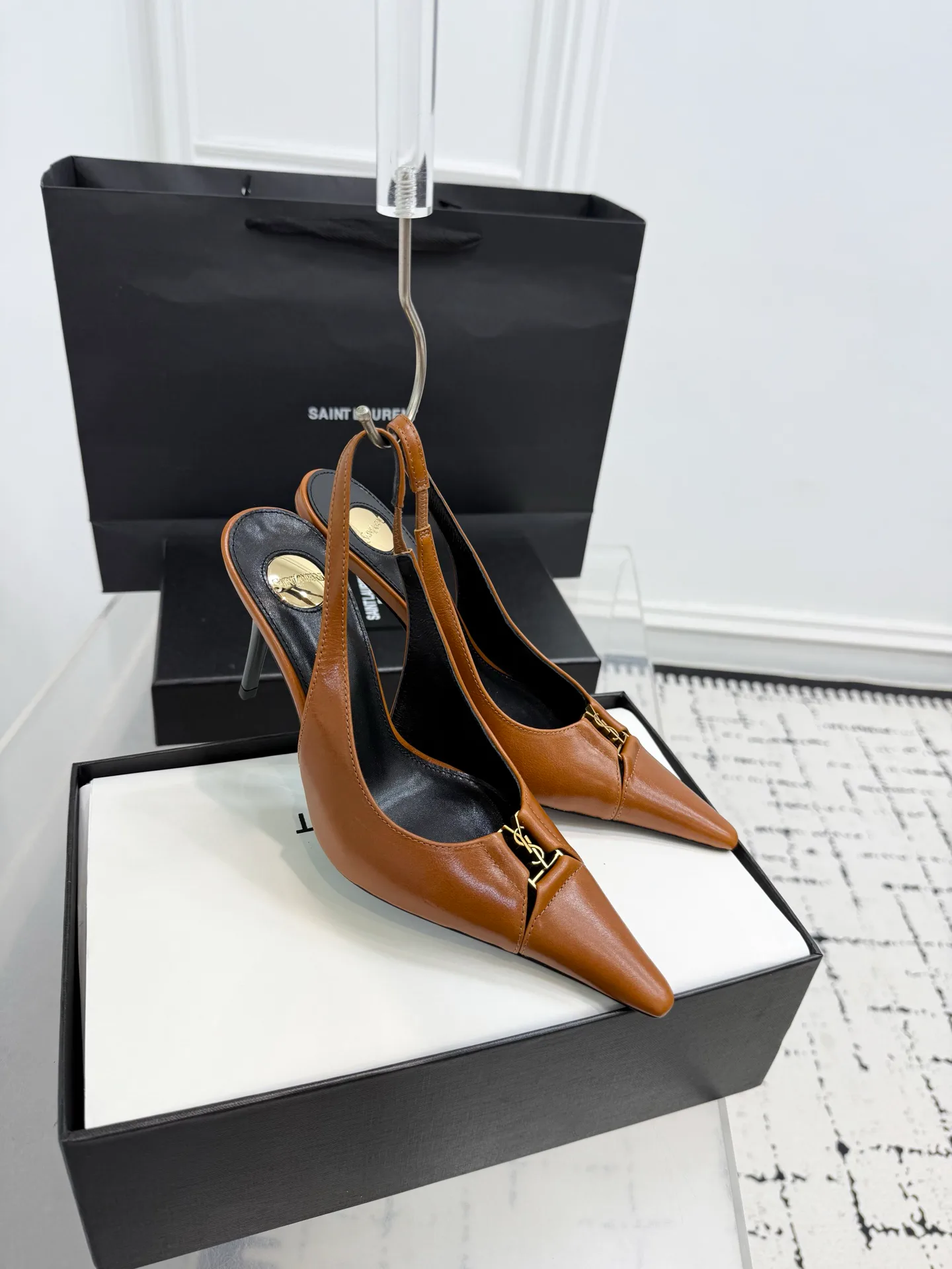 Туфли Женские Saint Laurent 303806