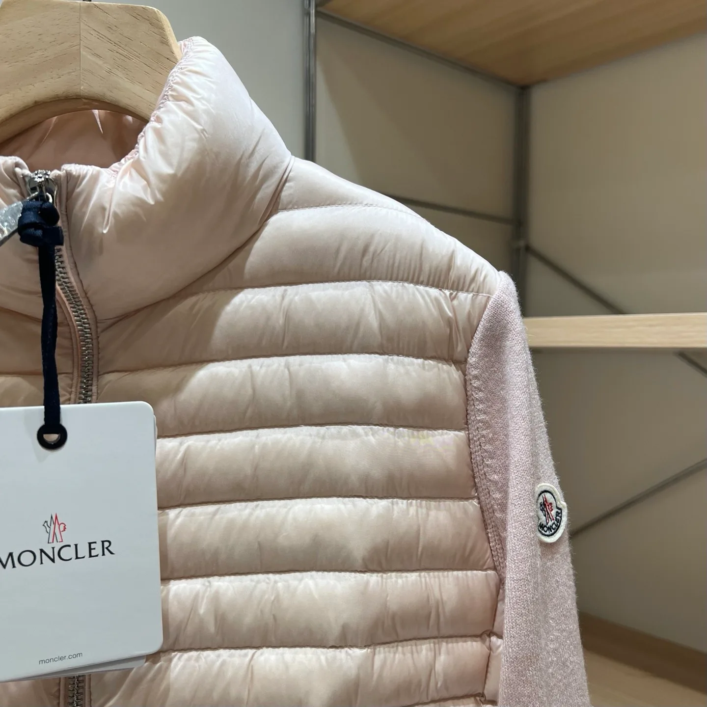 Куртки И Пуховики Женские Moncler 18043622