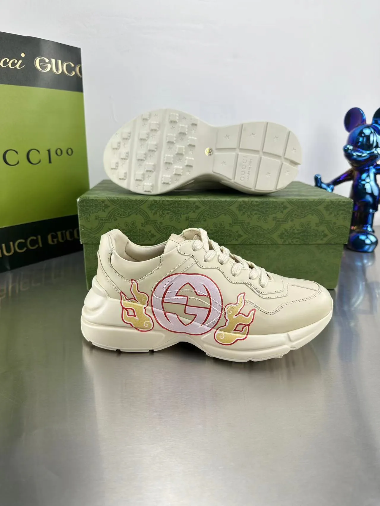 Кроссовки Женские Gucci 4931985