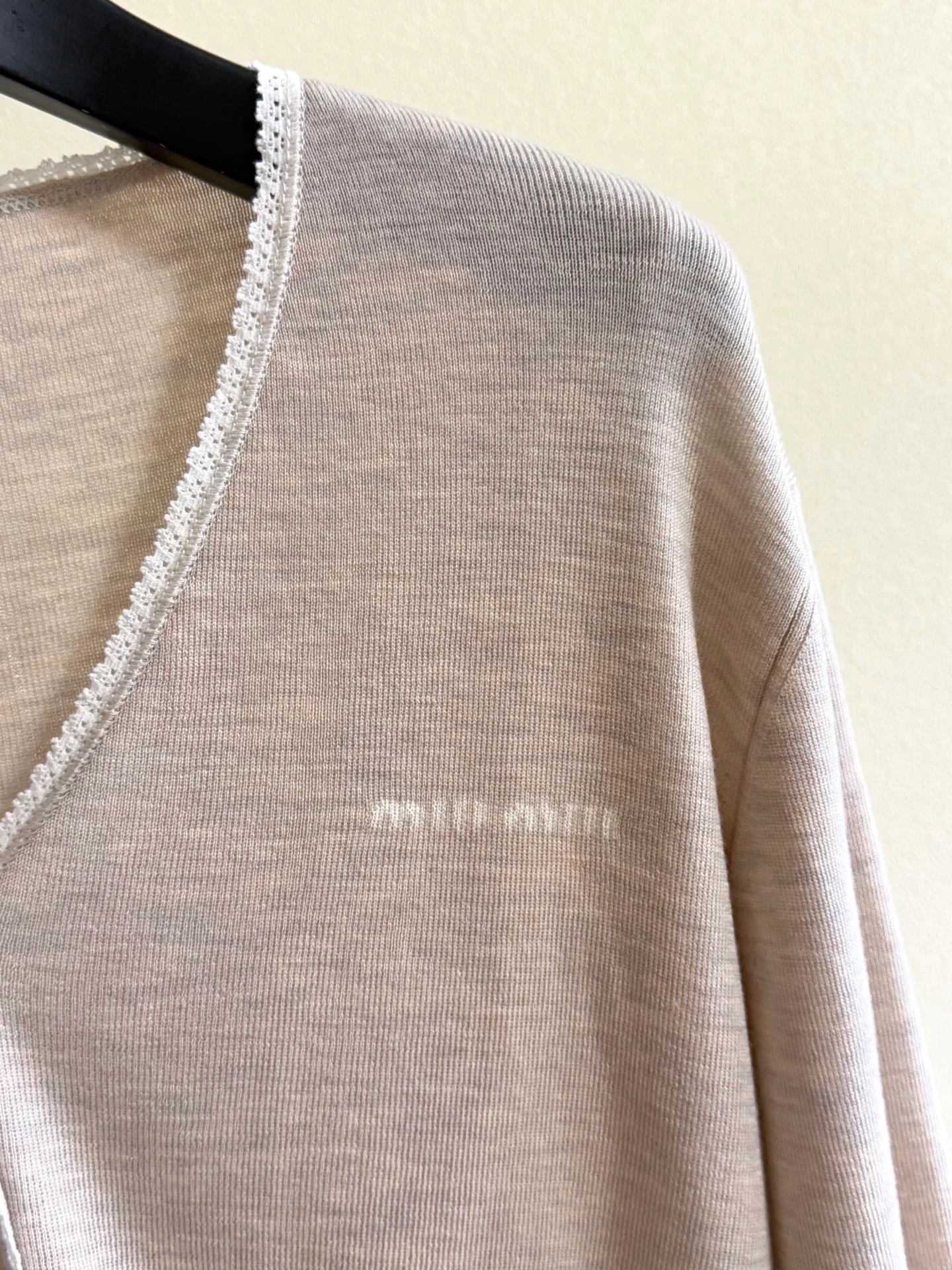 Джемперы И Свитеры Женские Miu Miu 17488152