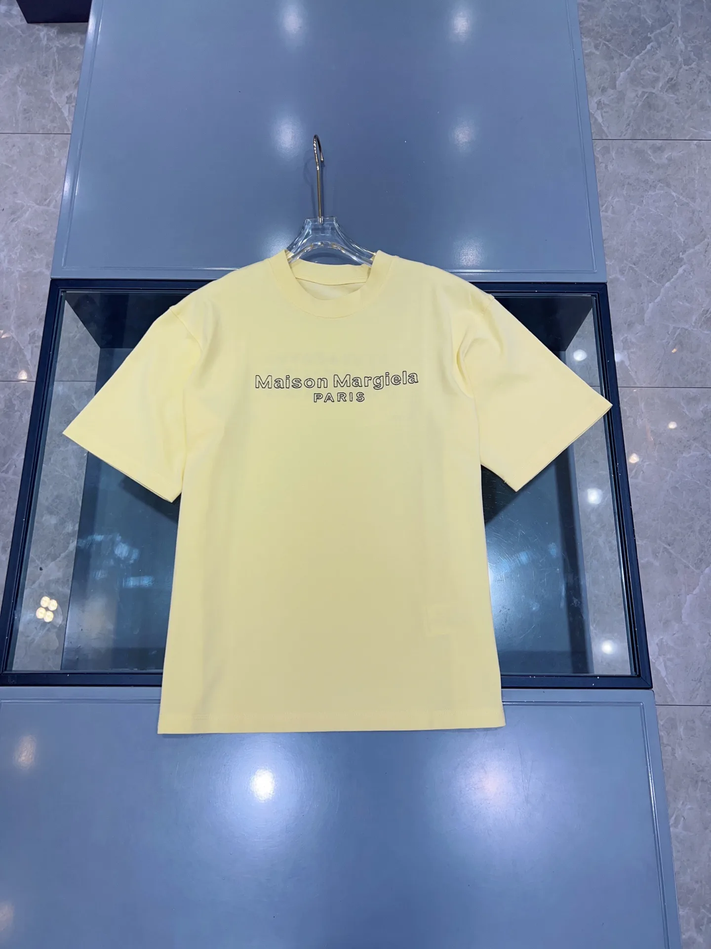 Футболки Женские Maison Margiela 13083413