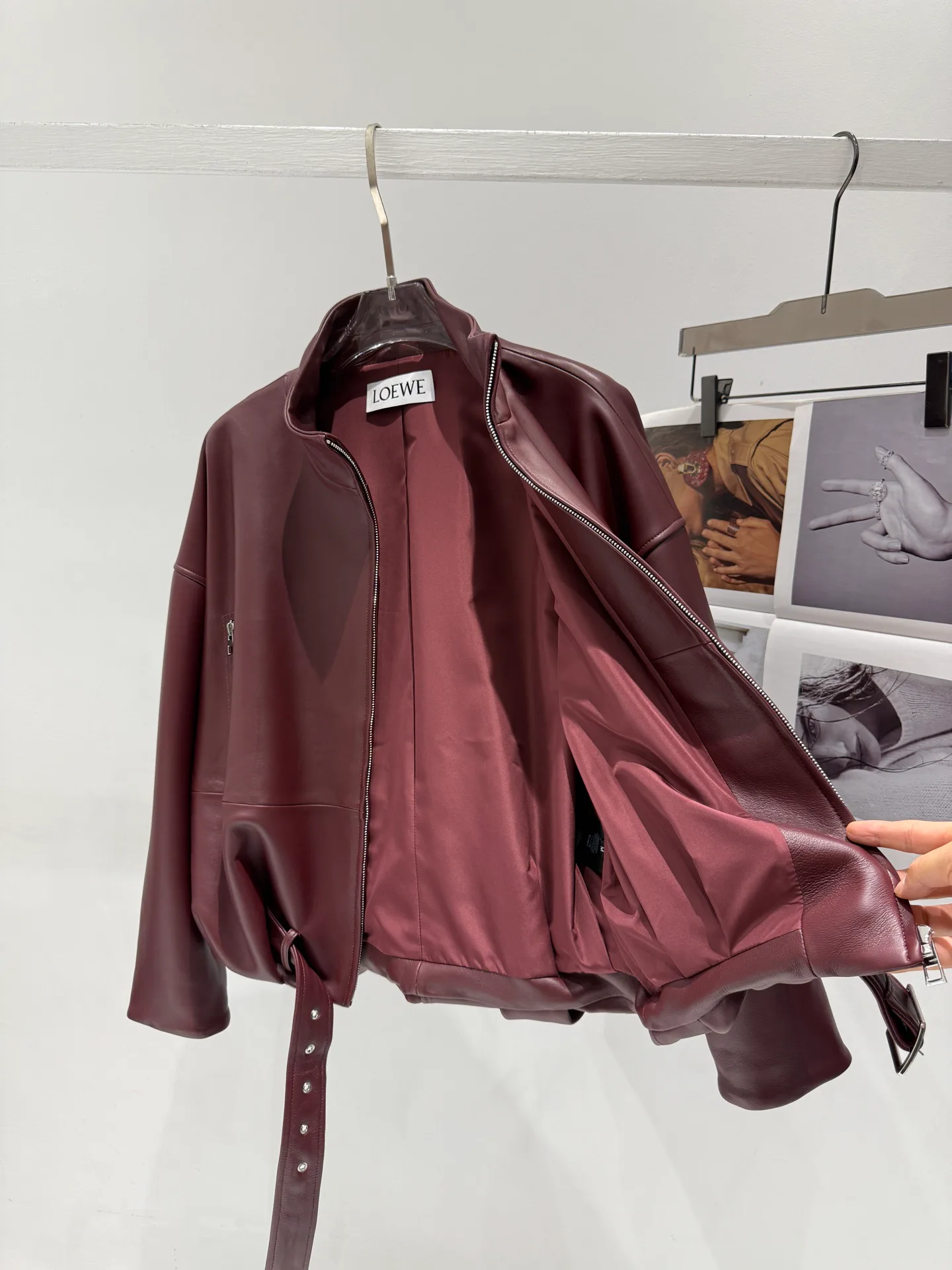 Кожаные Куртки И Дублёнки Женские Loewe 11868479