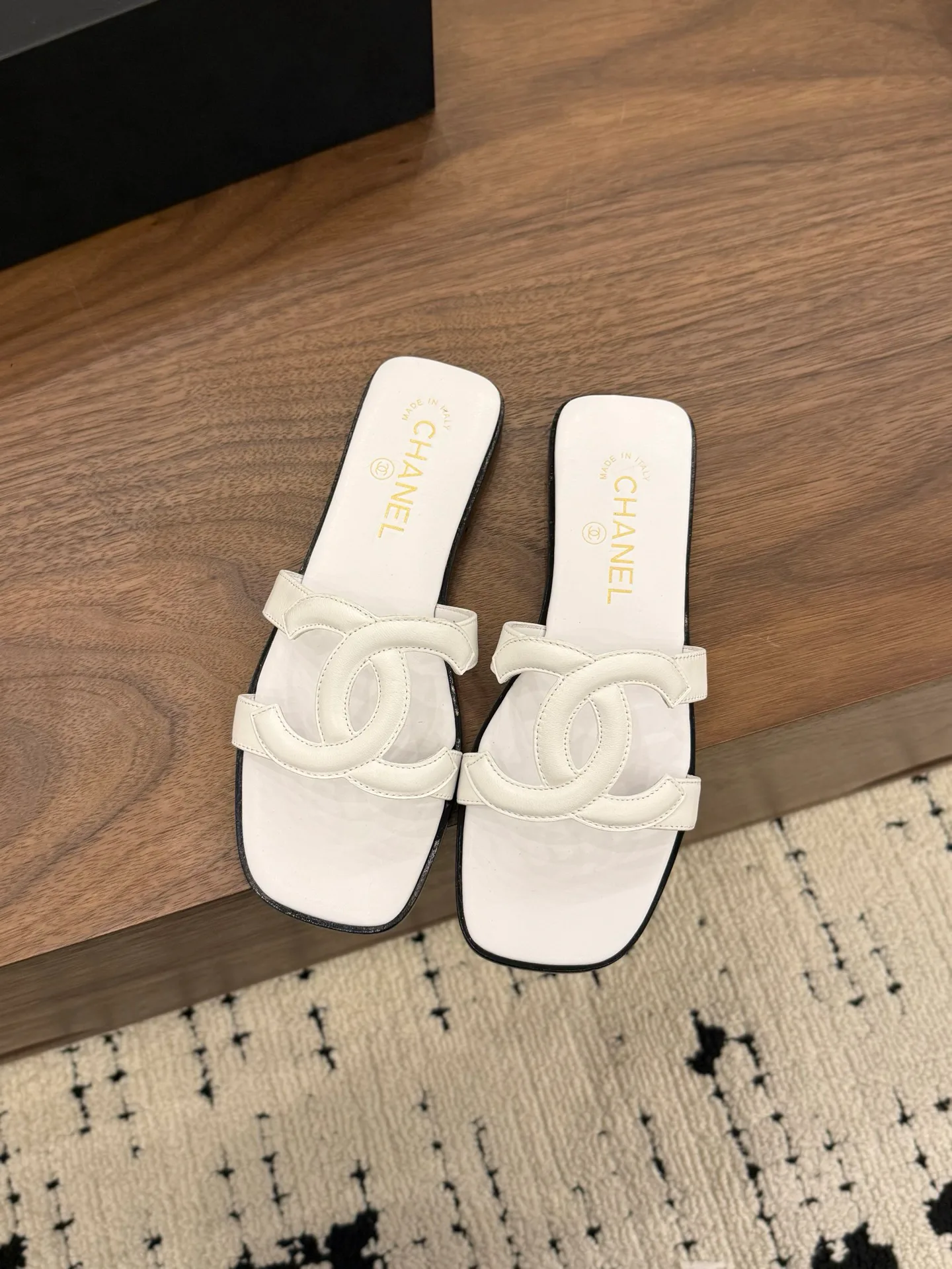Туфли Женские Chanel 11516319