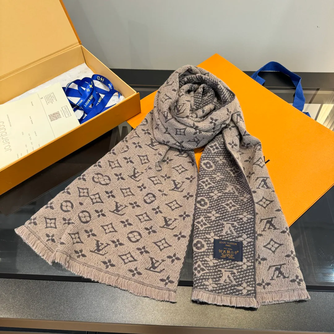 Шарфы Louis Vuitton 1303448