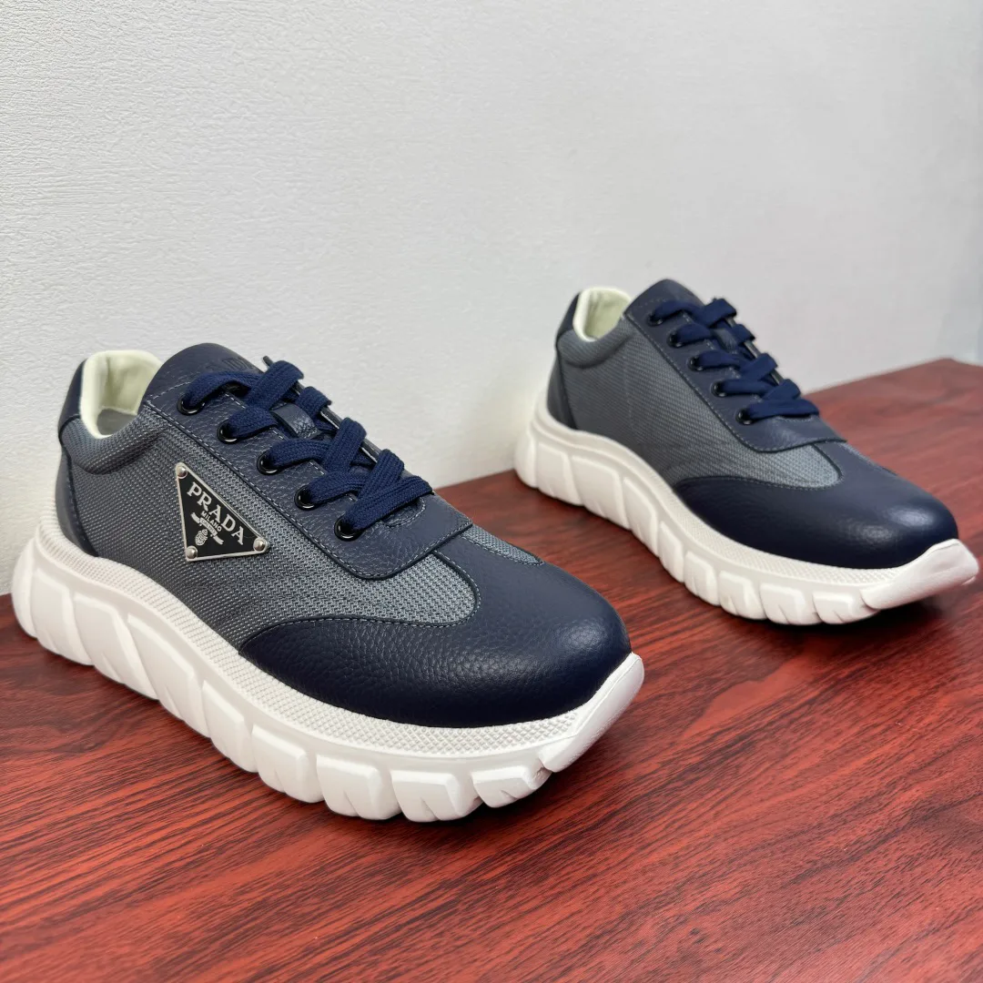 Кроссовки Мужские Prada 4214469