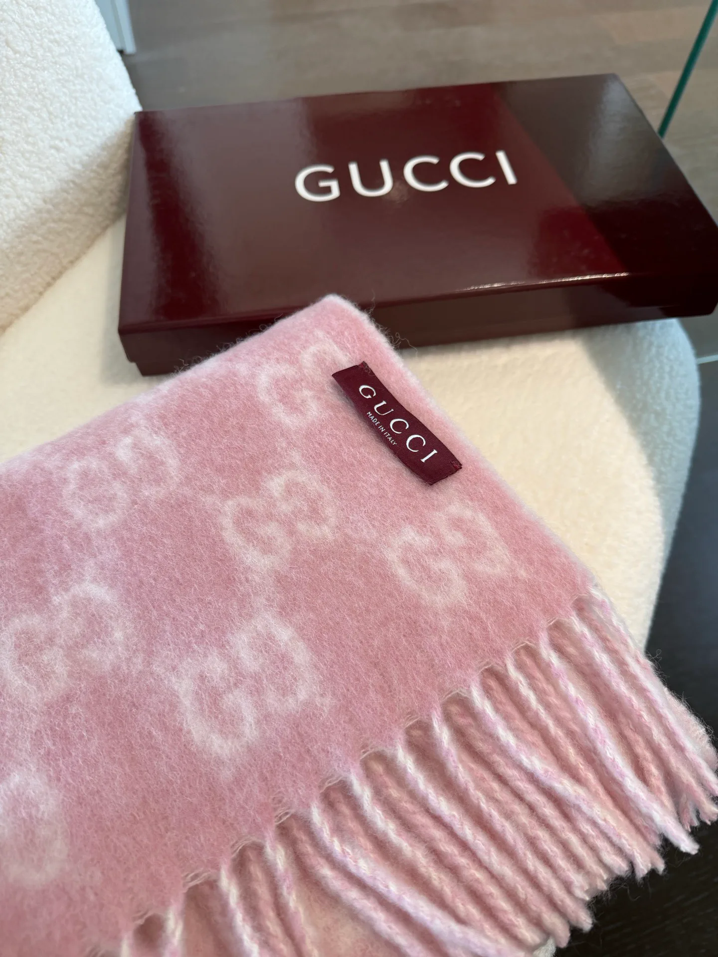 Шарфы Gucci 362086