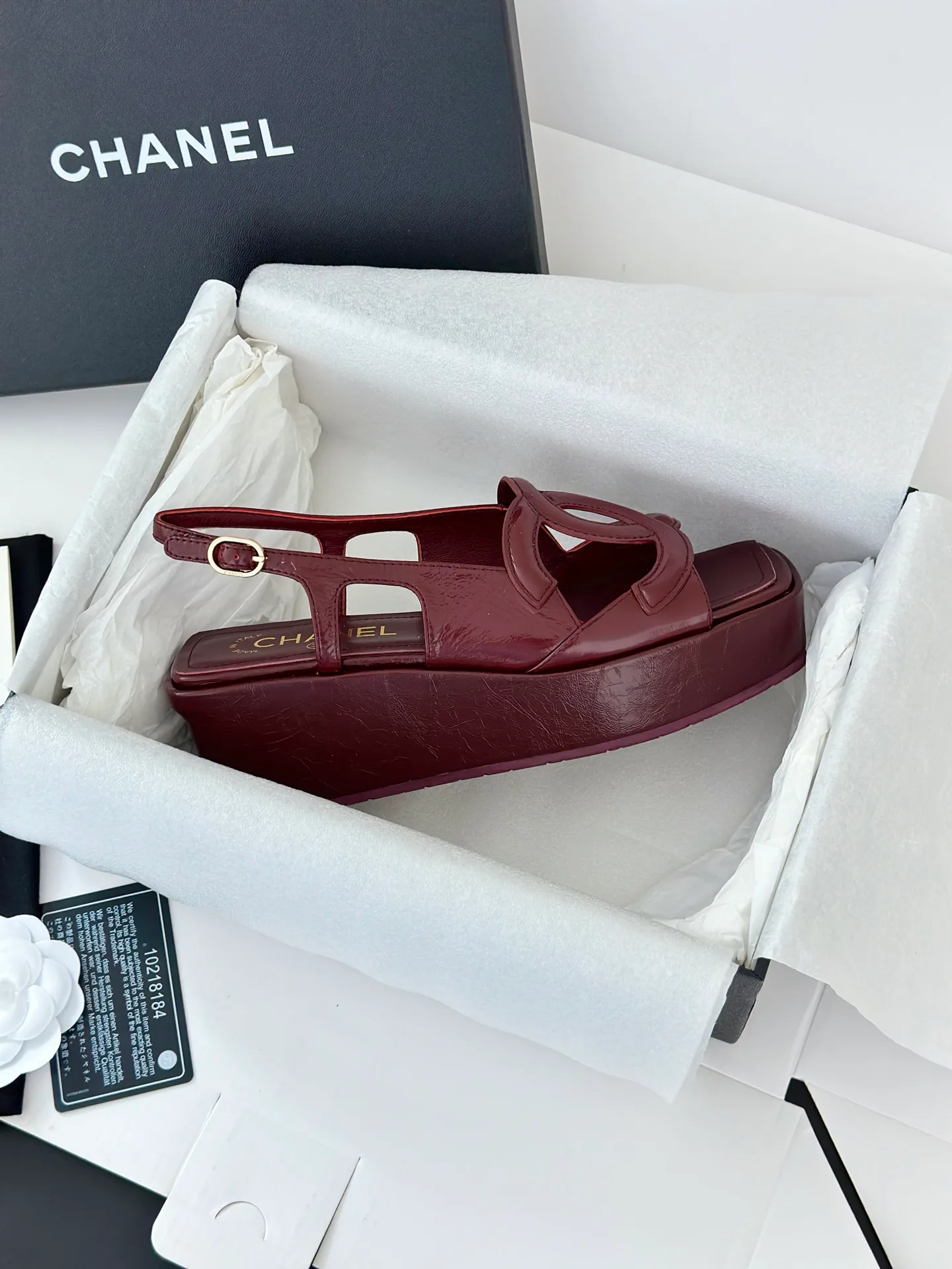 Босоножки Женские Chanel 18143040