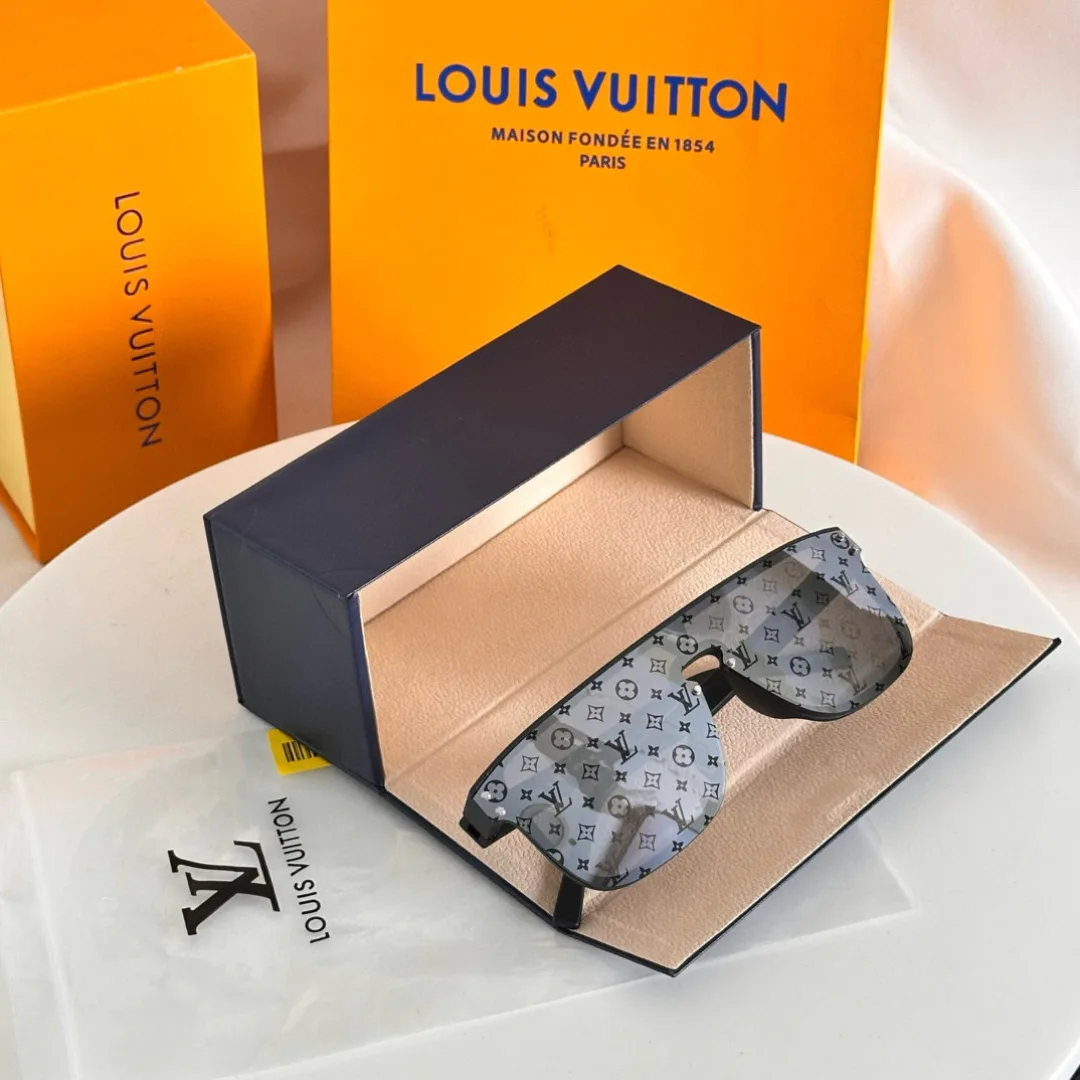 Очки Louis Vuitton 17350193
