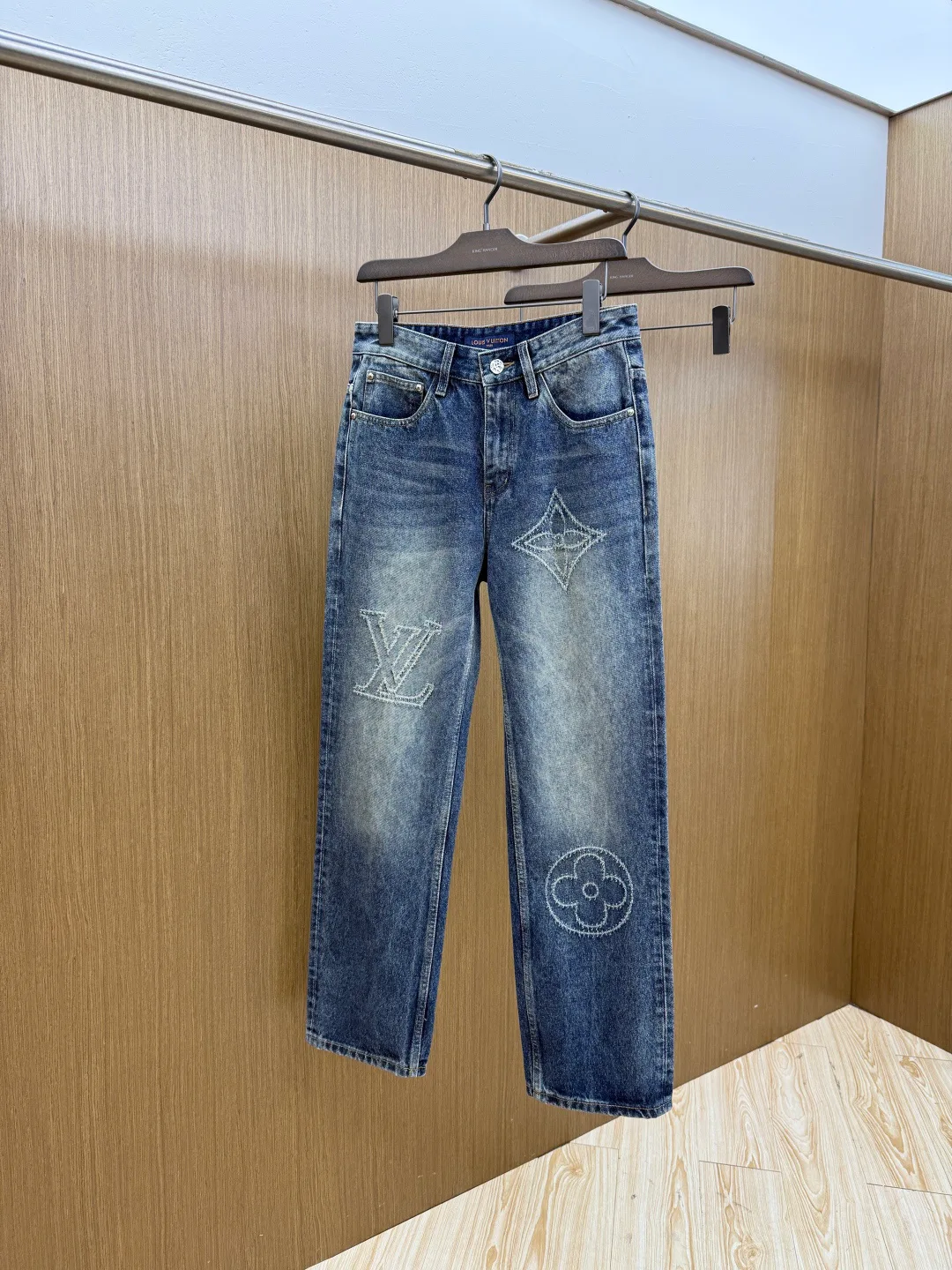 Джинсы Женские Louis Vuitton 12875512