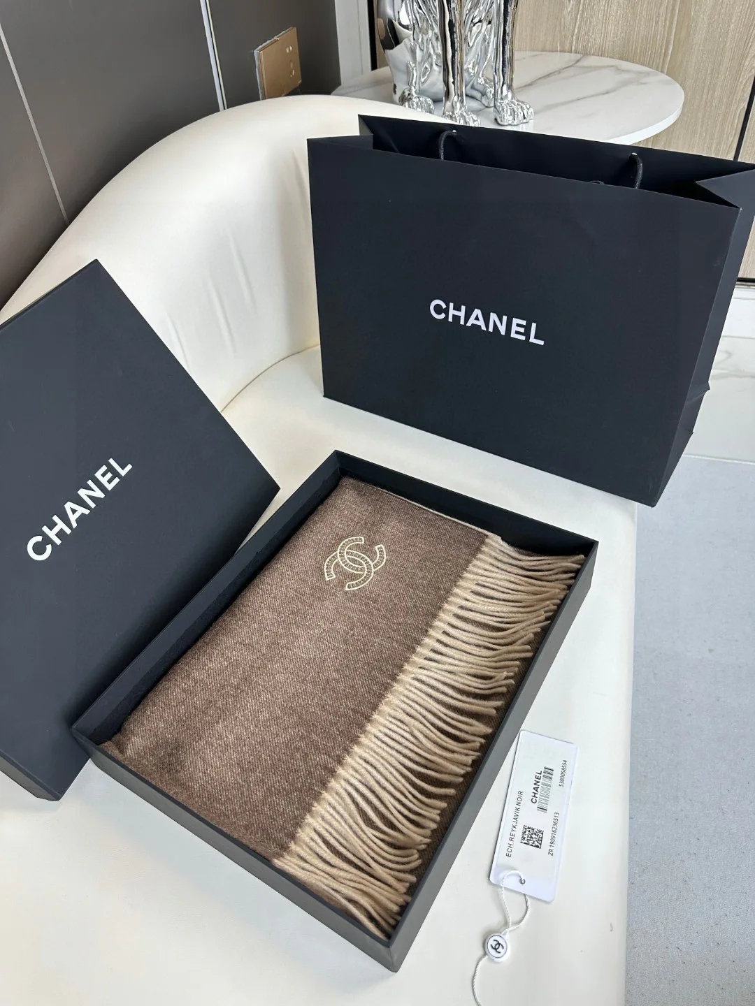 Шарфы Chanel 18322269