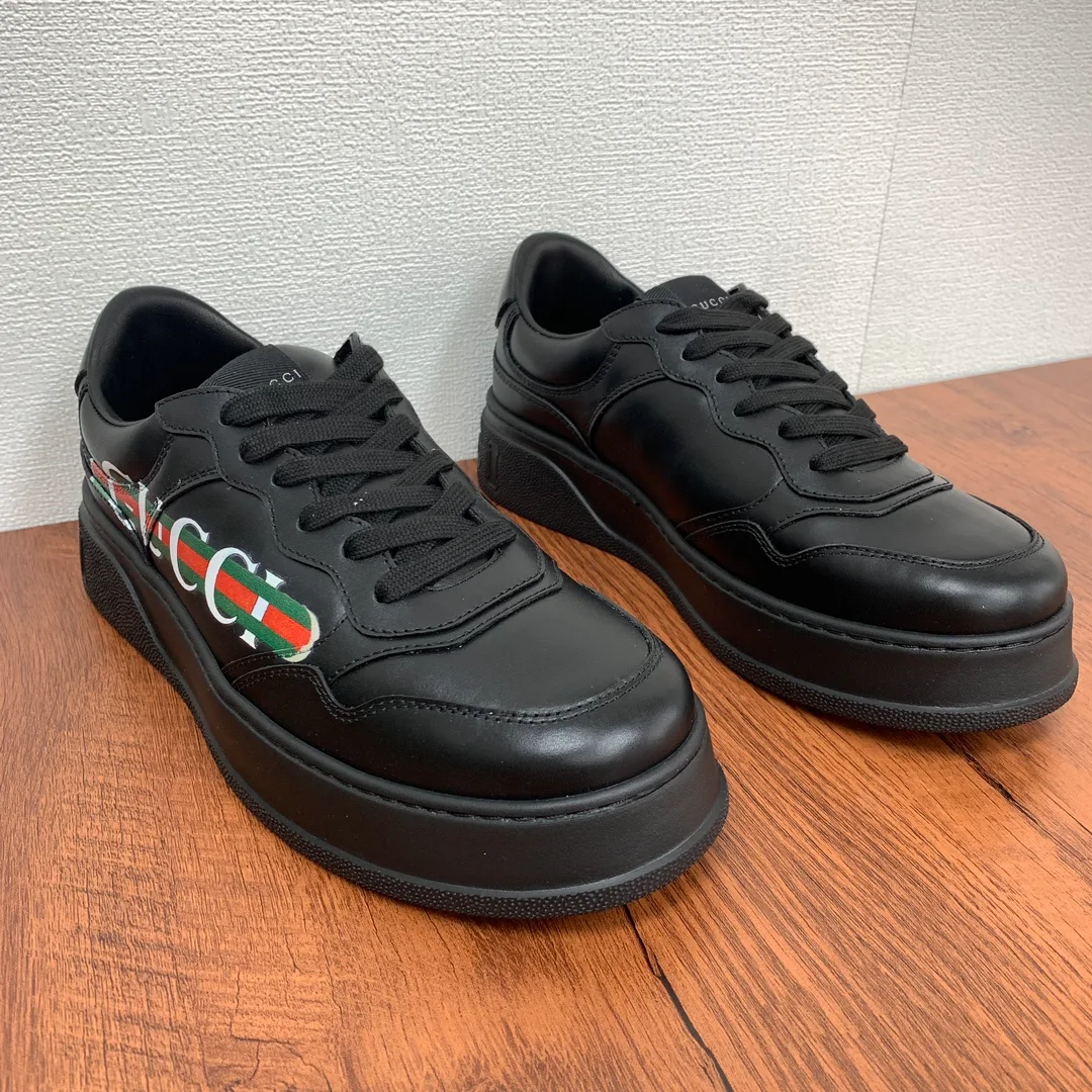 Кроссовки Женские Gucci 1880436