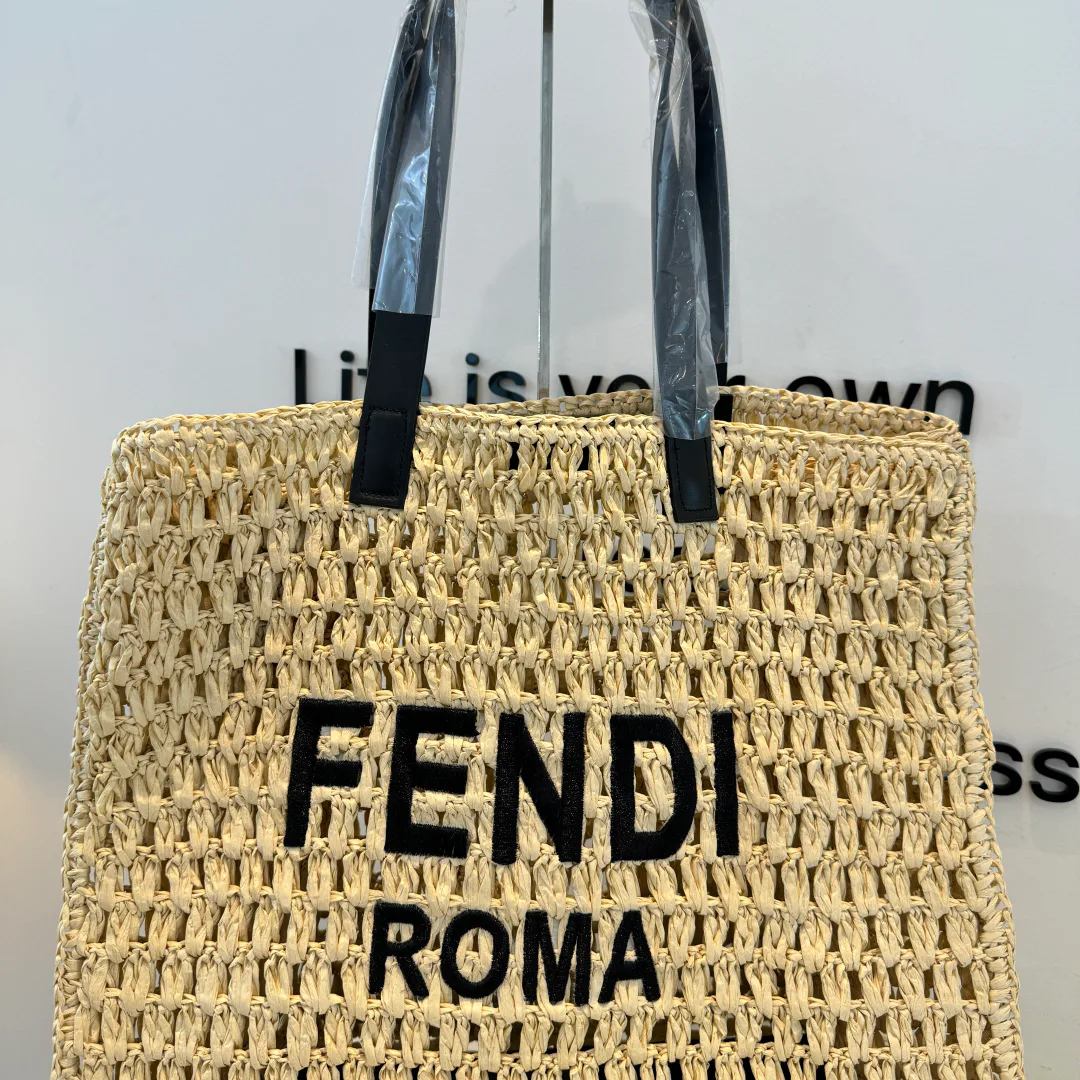 Классические Сумки Женские Fendi 12765006