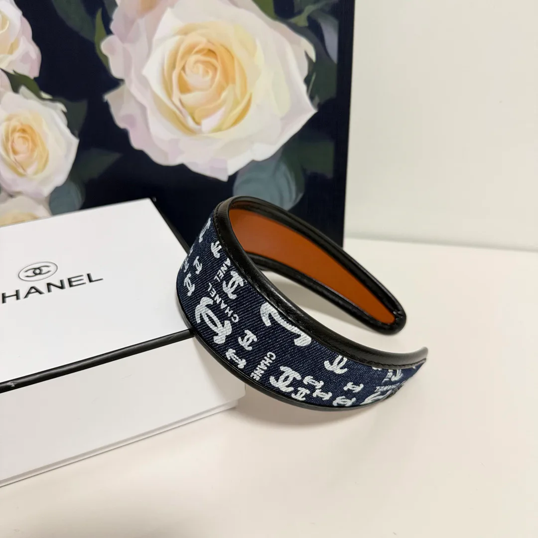 Головные Уборы Chanel 13079147