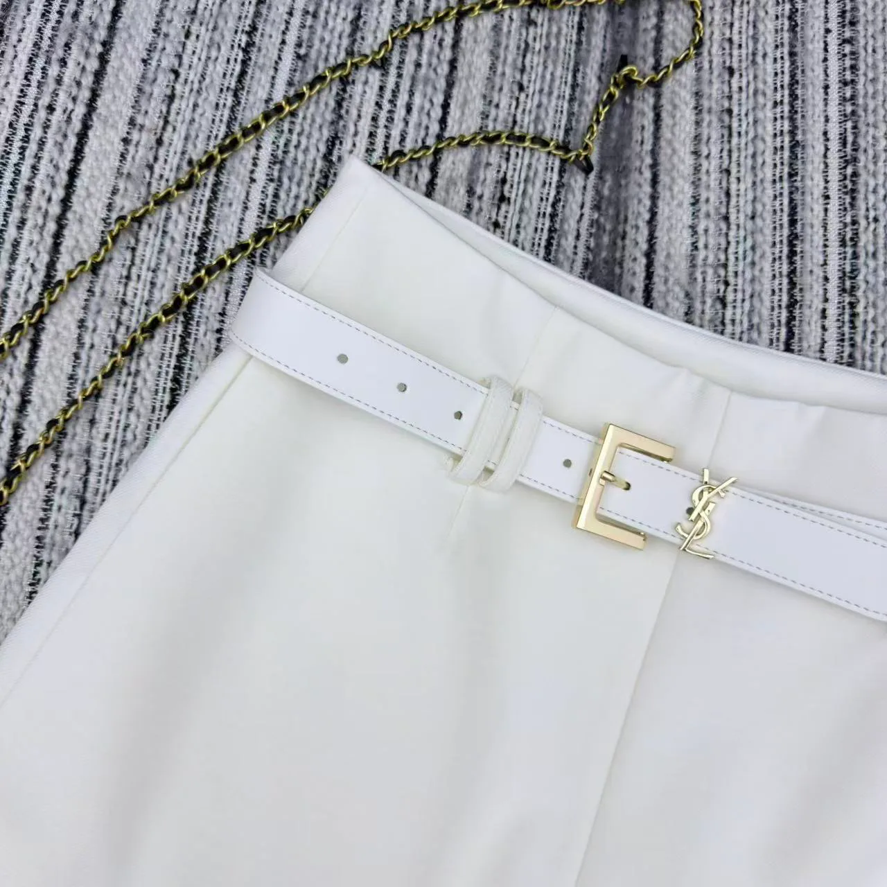 Шорты Женские Saint Laurent 11660463