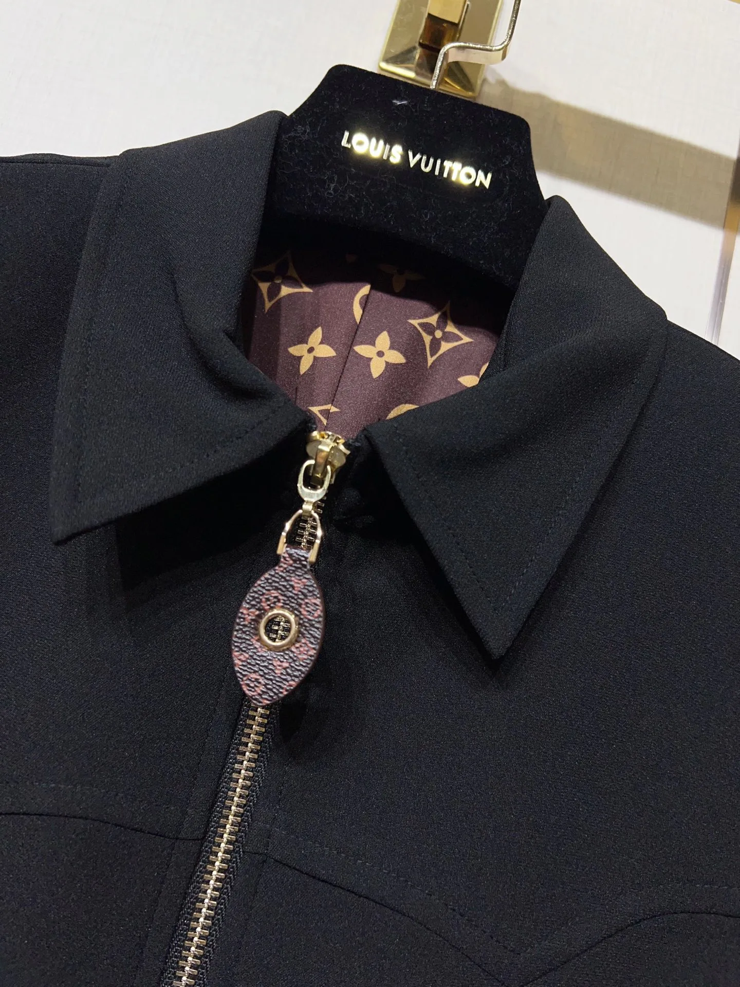 Платья Женские Louis Vuitton 12545666