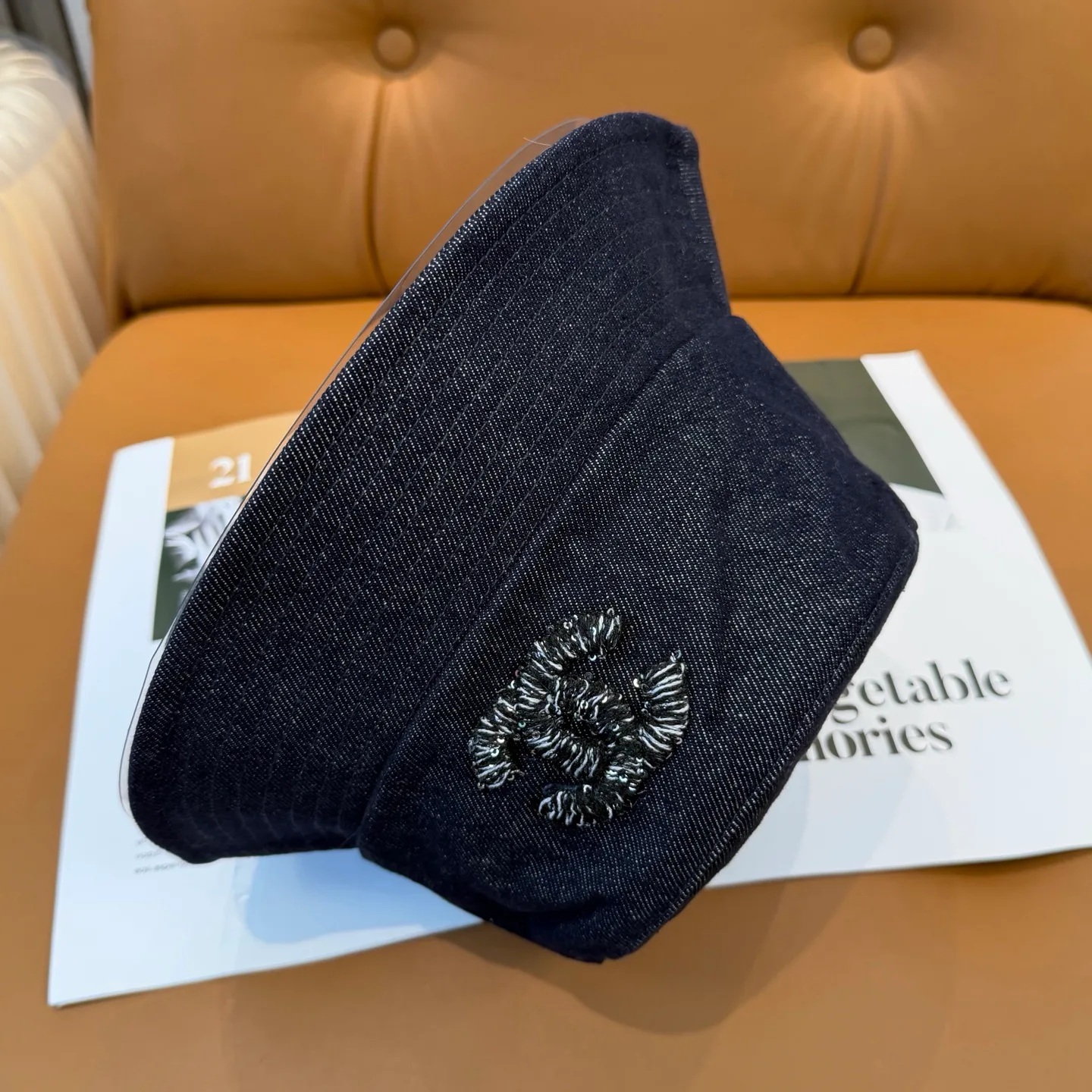 Головные Уборы Chanel 13294367