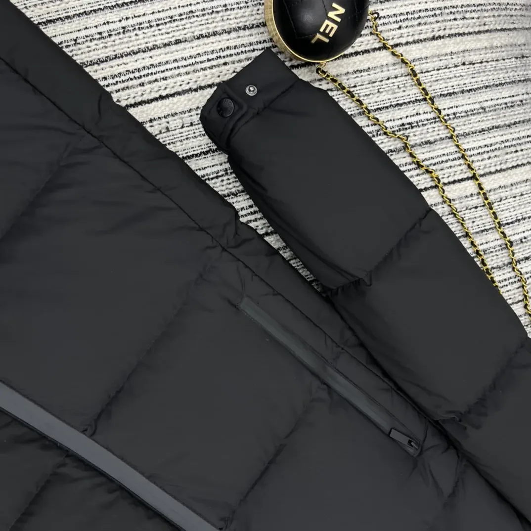 Куртки И Пуховики Женские Moncler 3732