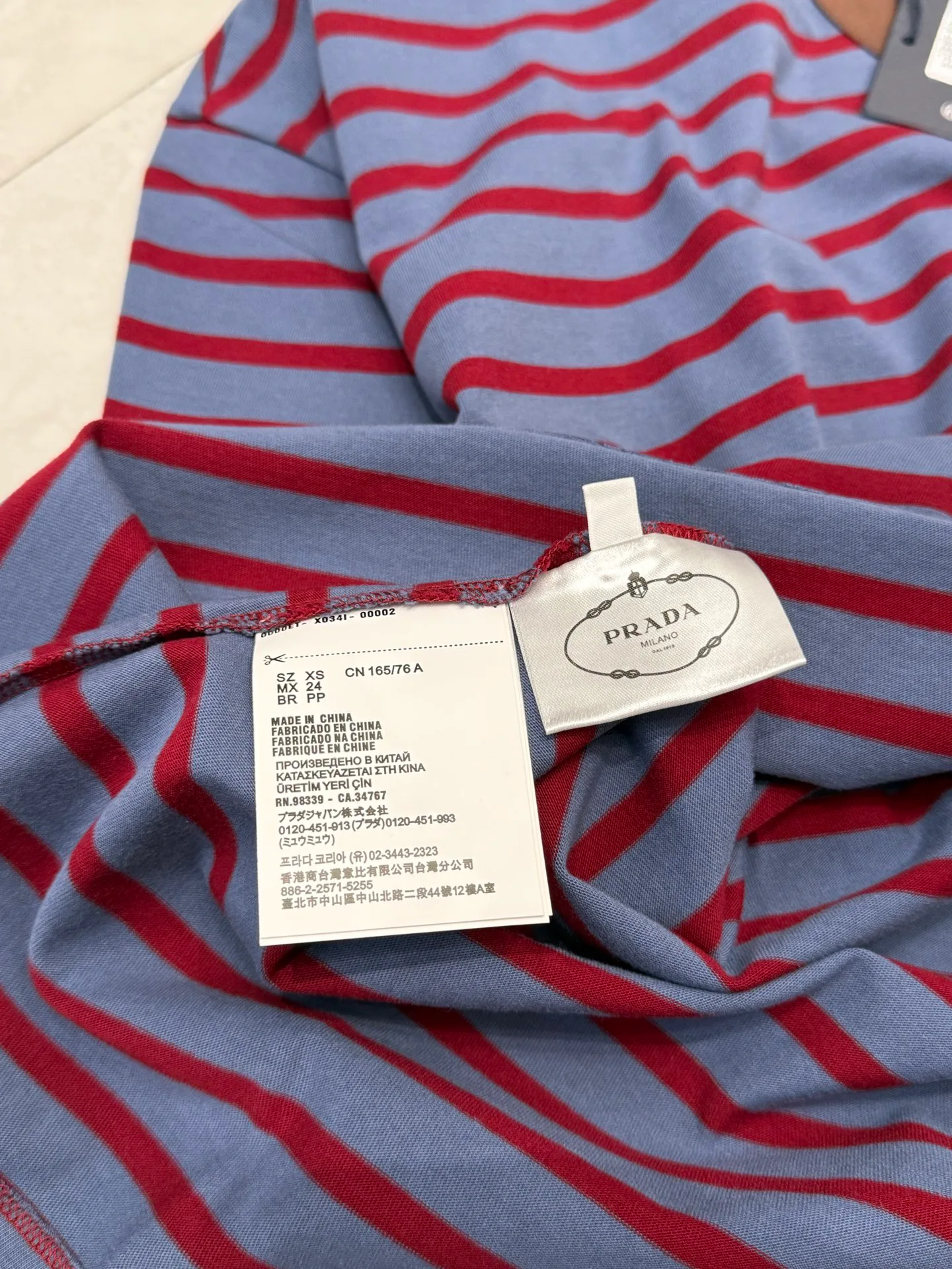 Футболки Женские Prada 9637918