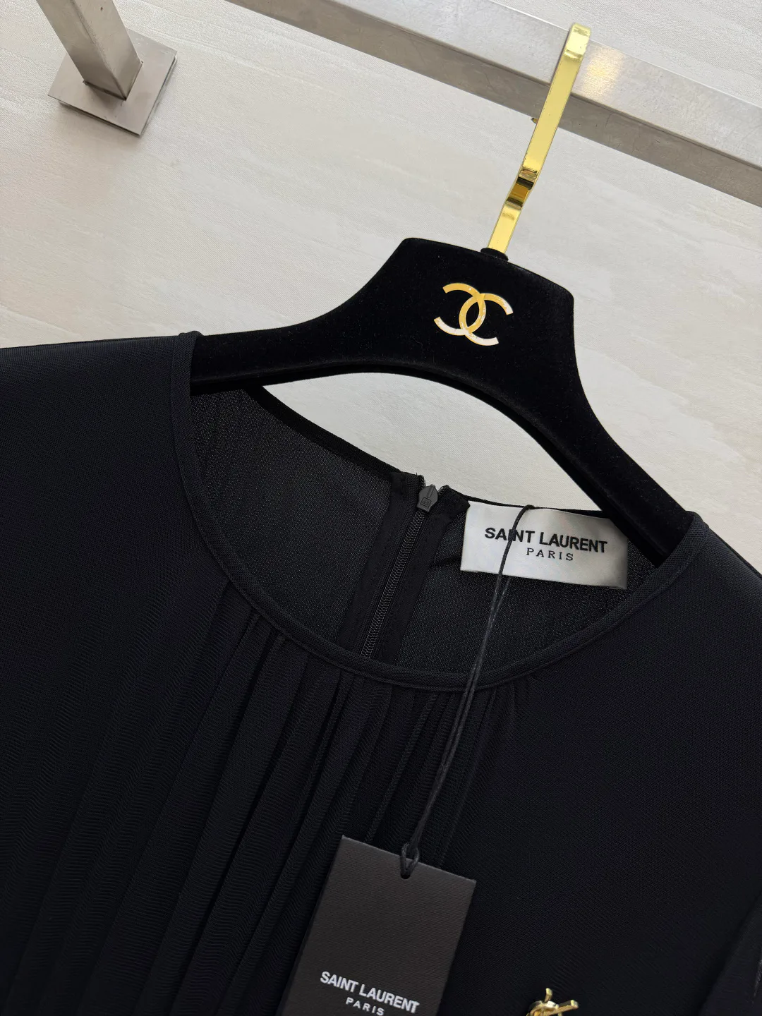 Платья Женские Saint Laurent 18325258