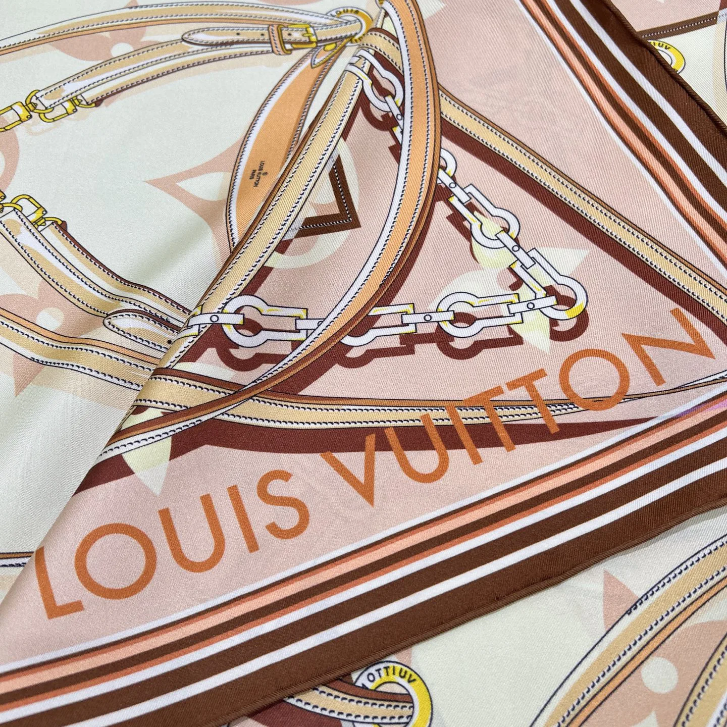 Шарфы Louis Vuitton 30442
