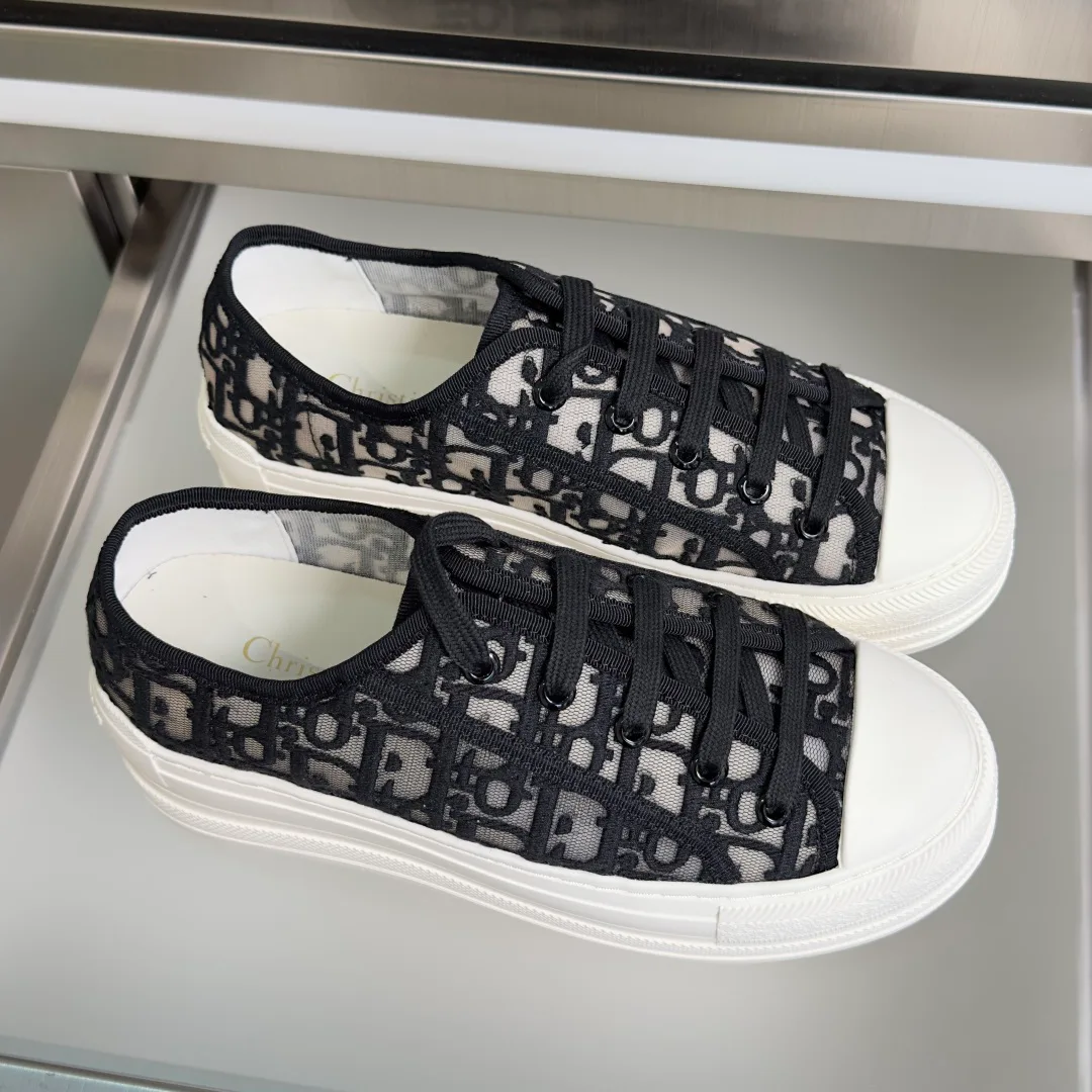 Кроссовки Женские Christian Dior 12641171