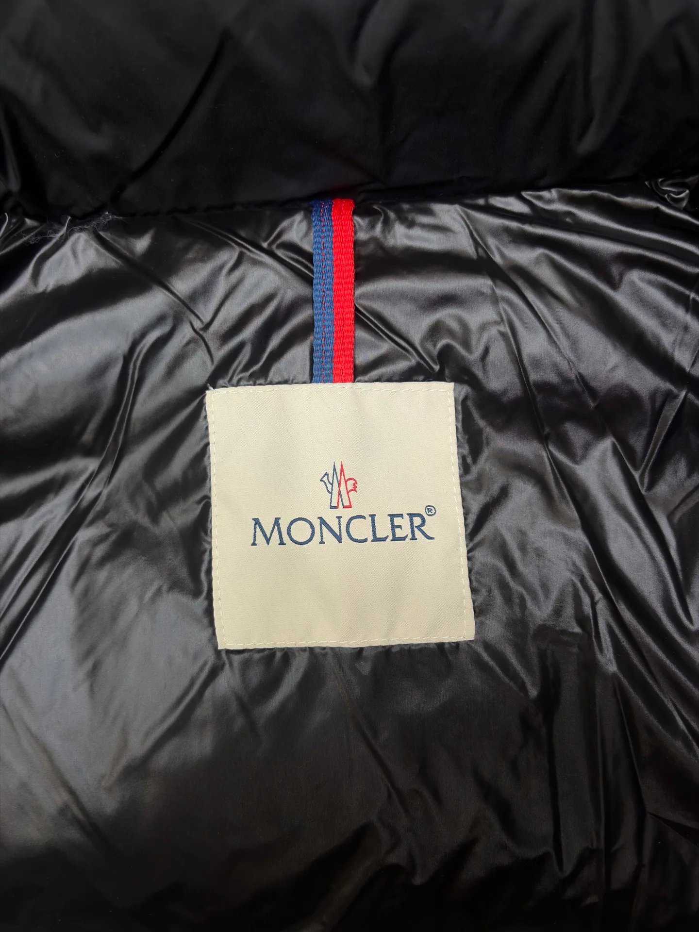 Куртки И Пуховики Мужские Moncler 17568685