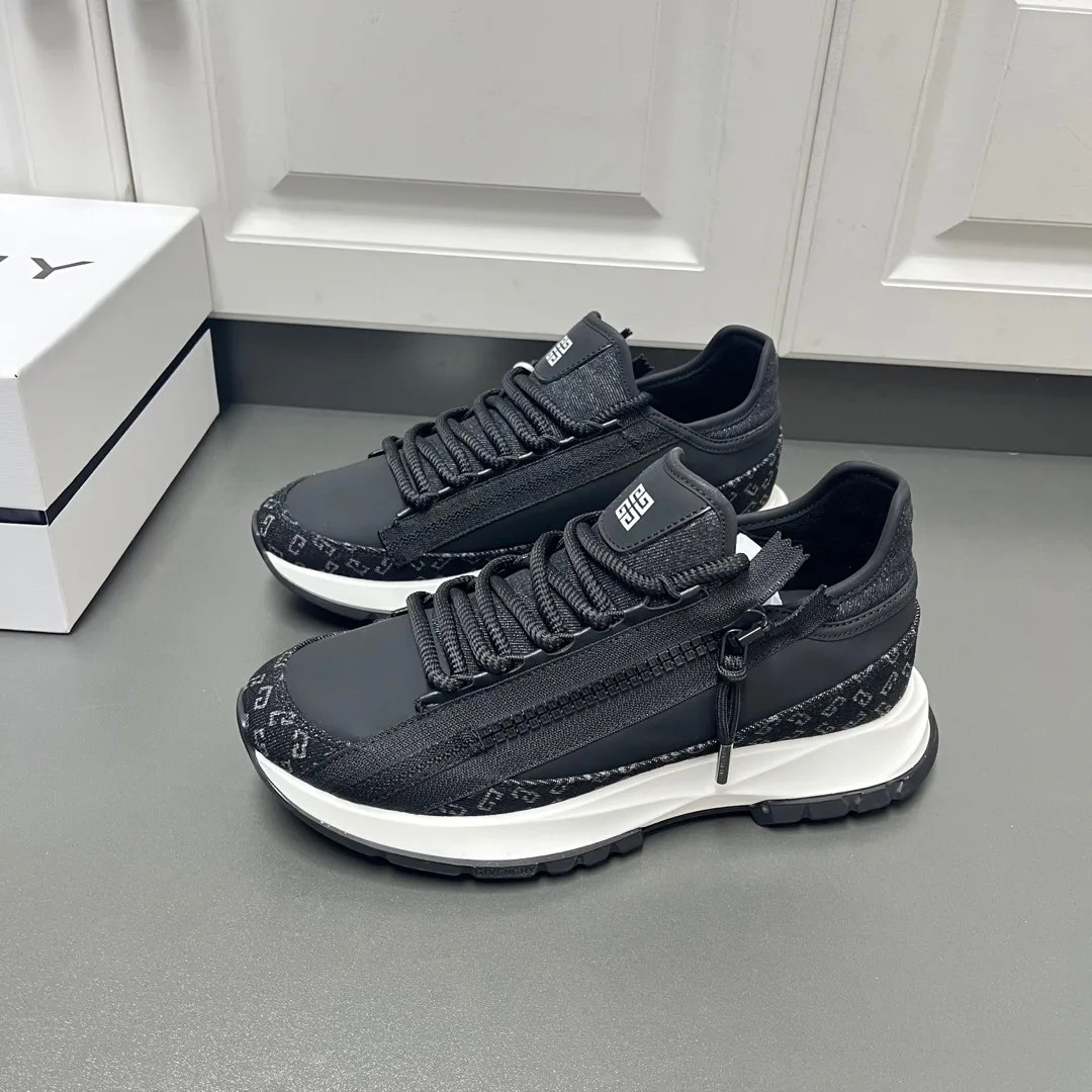 Кроссовки Мужские Givenchy 18500199