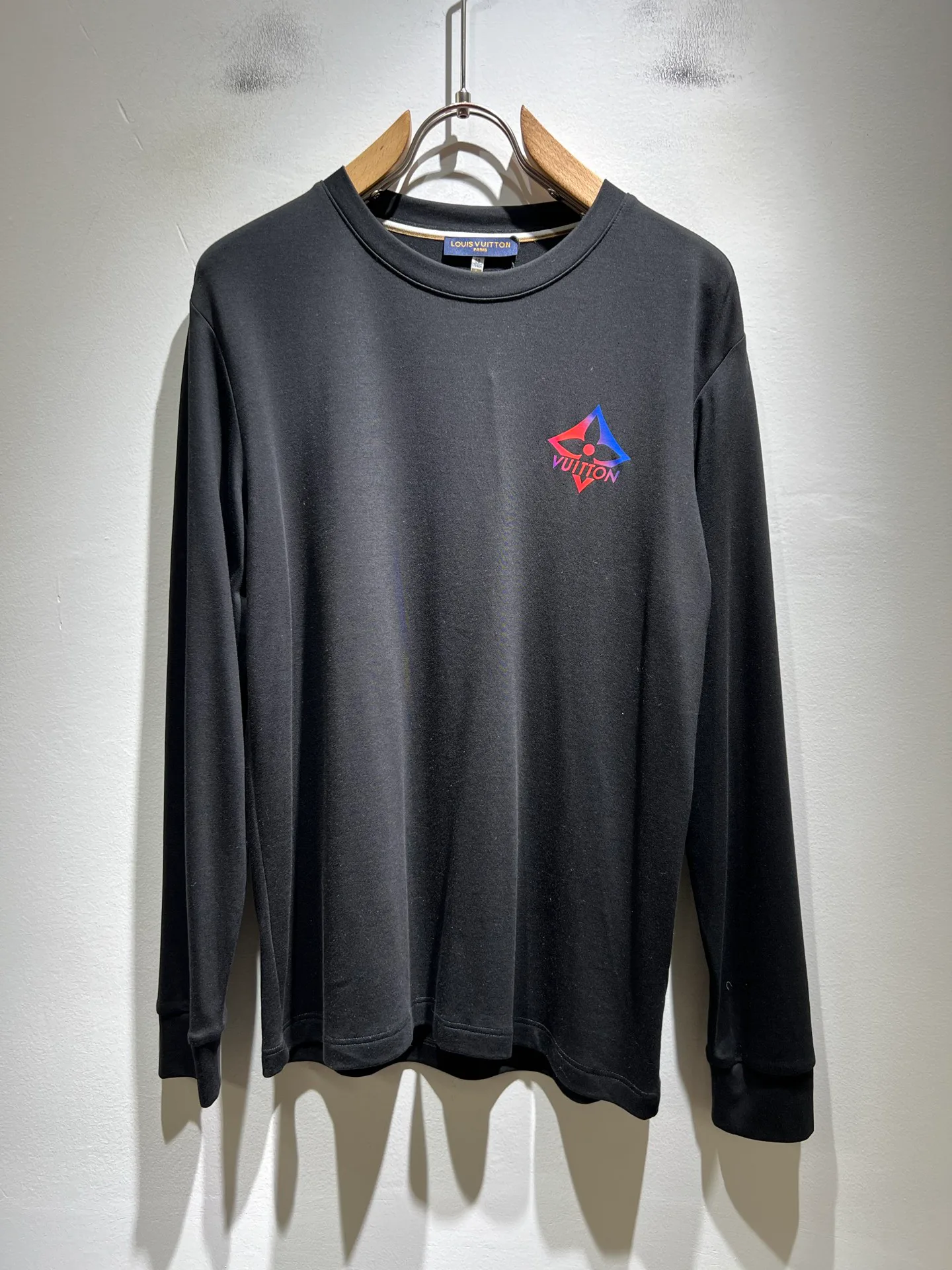 Лонгсливы Мужские Louis Vuitton 568943