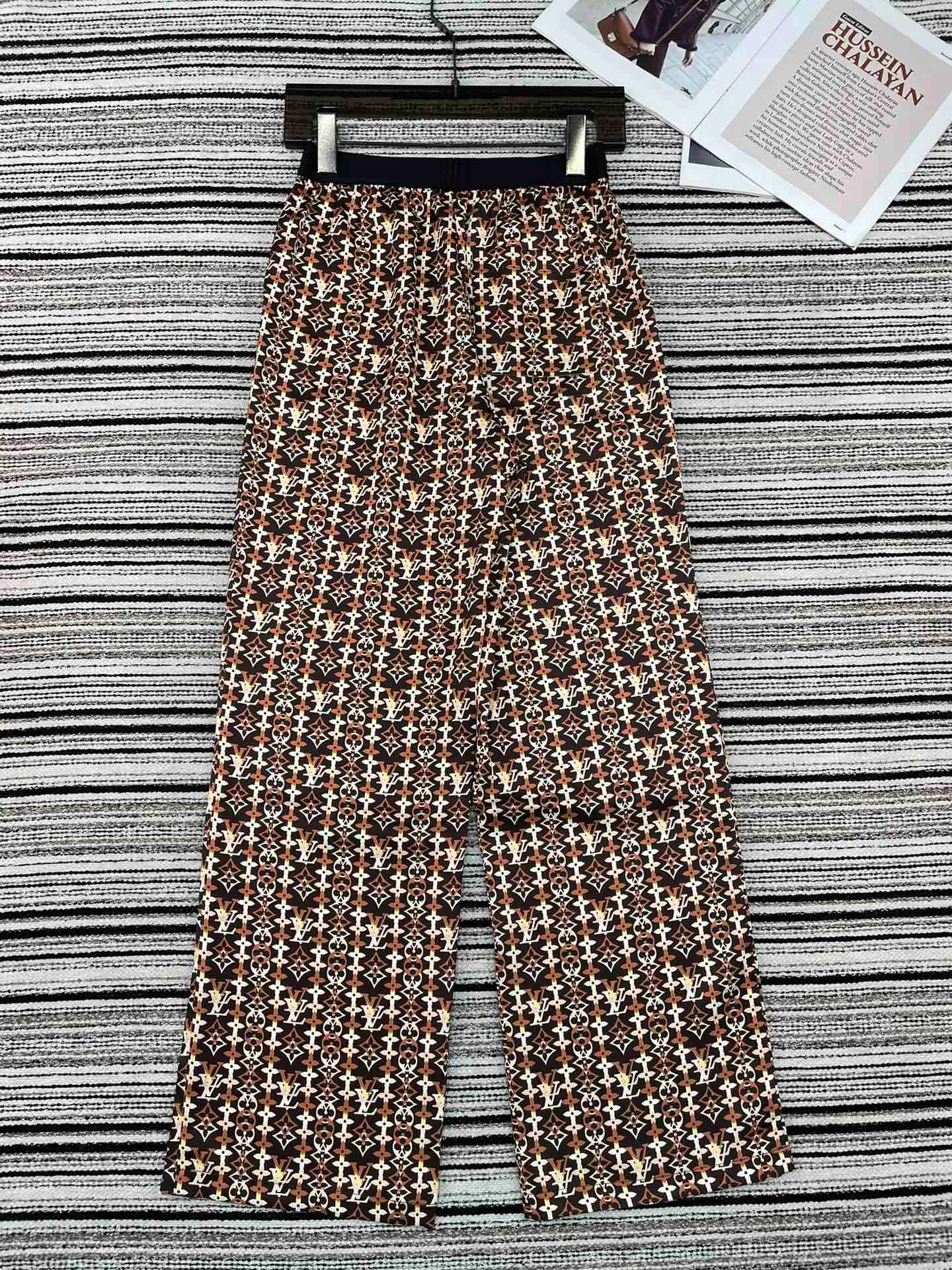 Брюки Женские Louis Vuitton 10035725