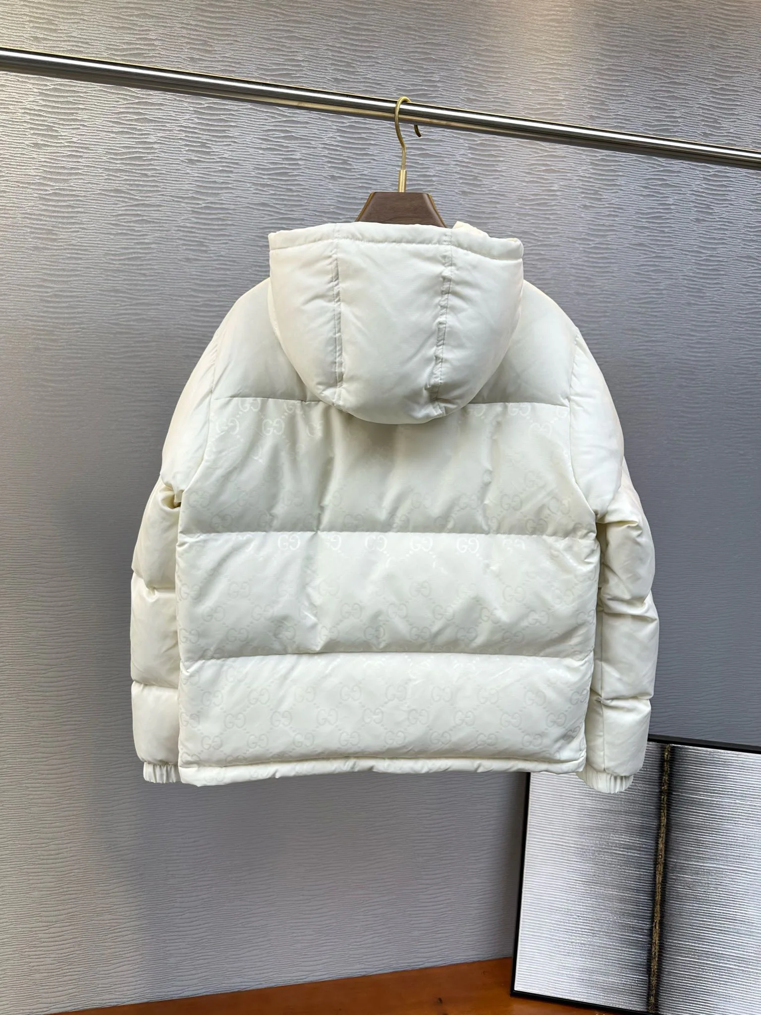 Куртки И Пуховики Мужские Gucci 381571