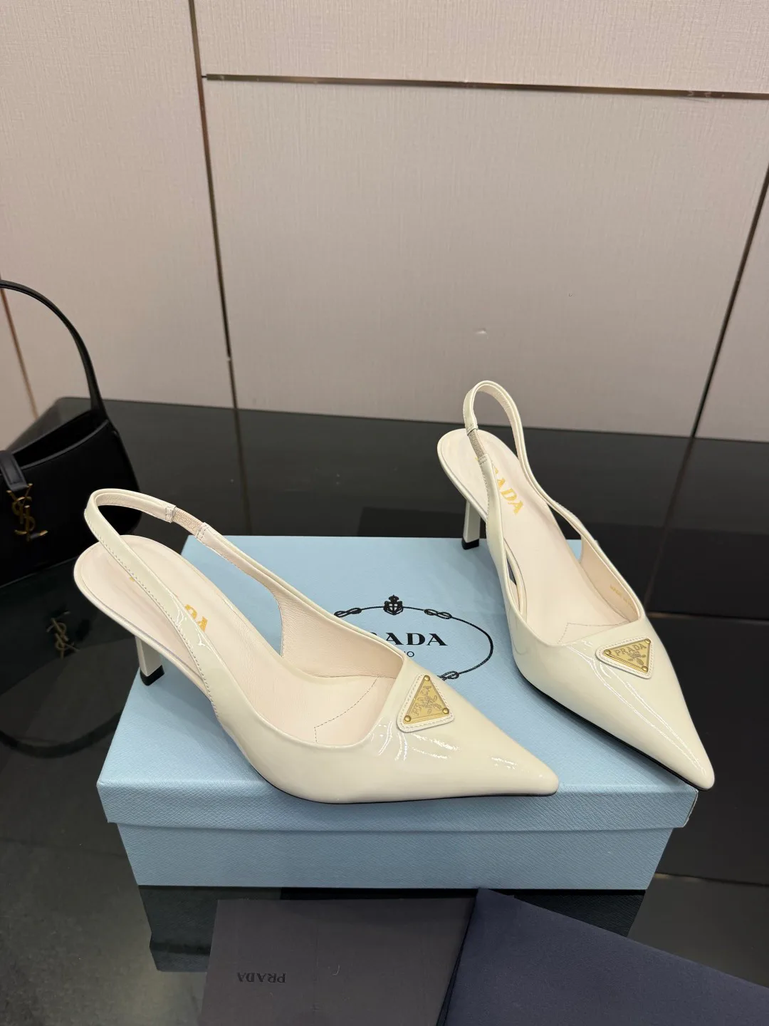 Туфли Женские Prada 11578981
