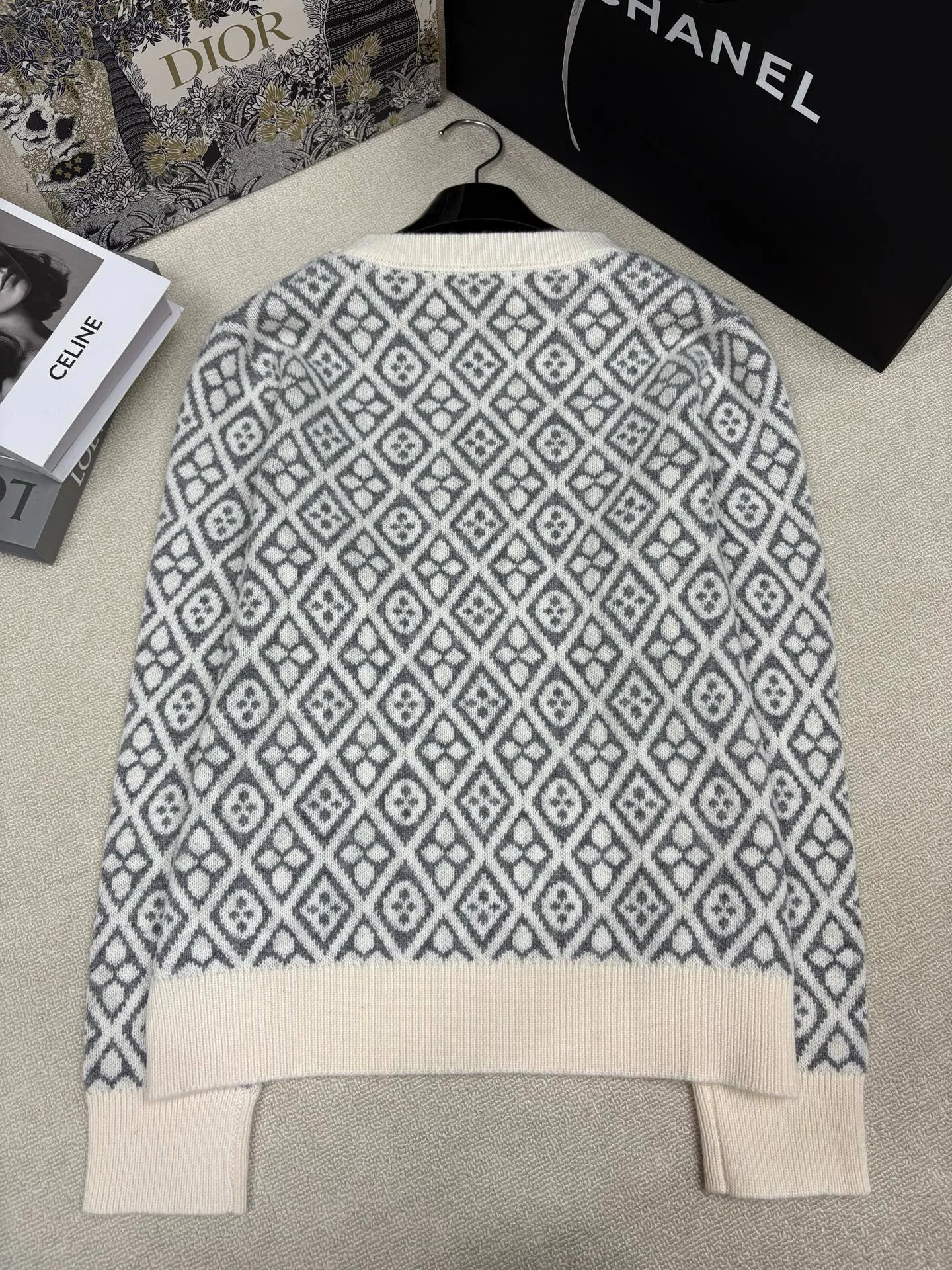 Джемперы И Свитеры Женские Louis Vuitton 17387597