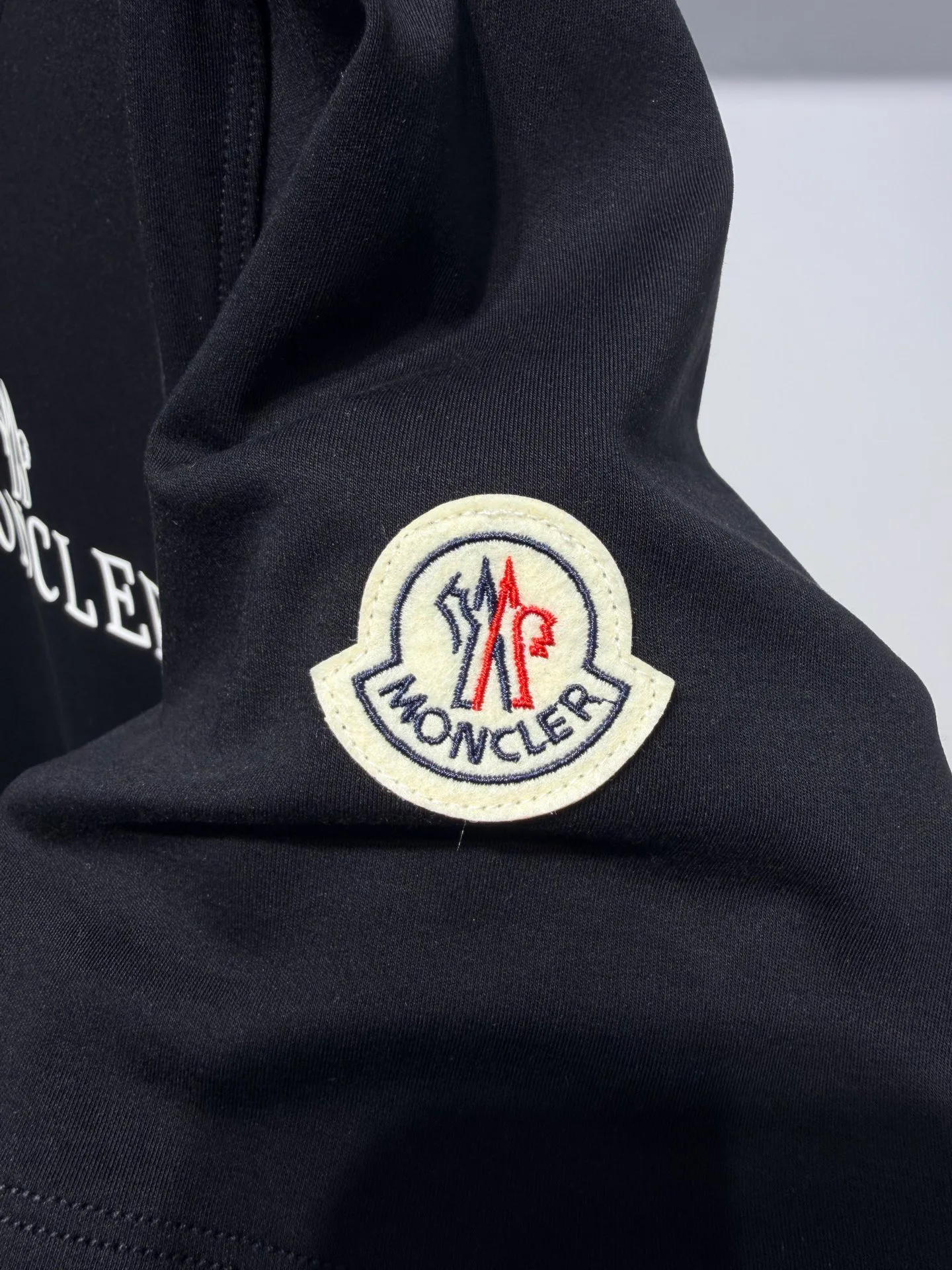 Футболки Мужские Moncler 1537450