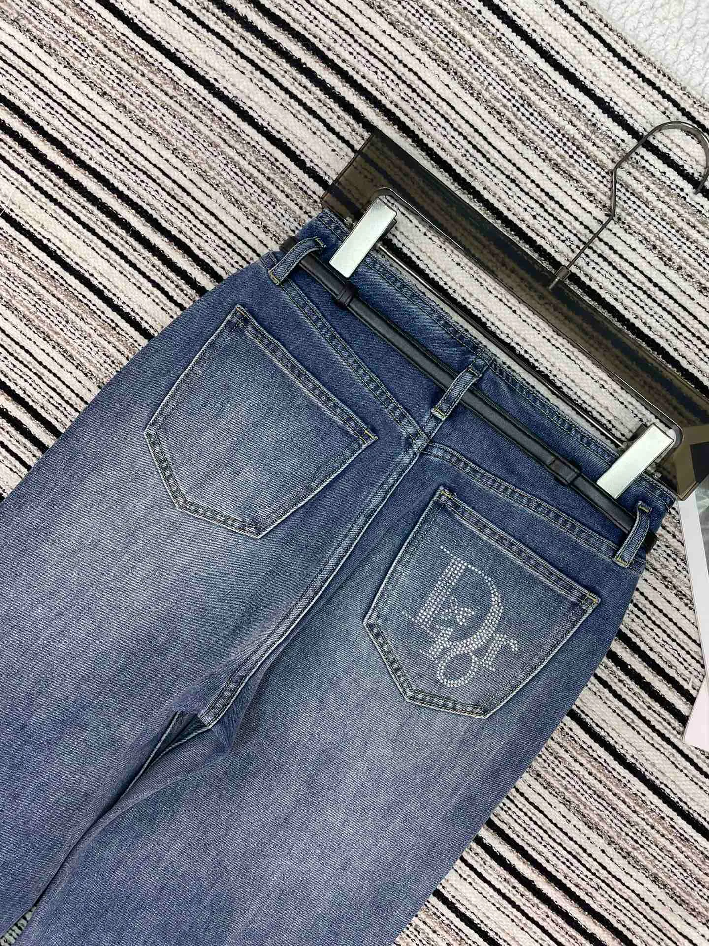 Джинсы Женские Christian Dior 10451111
