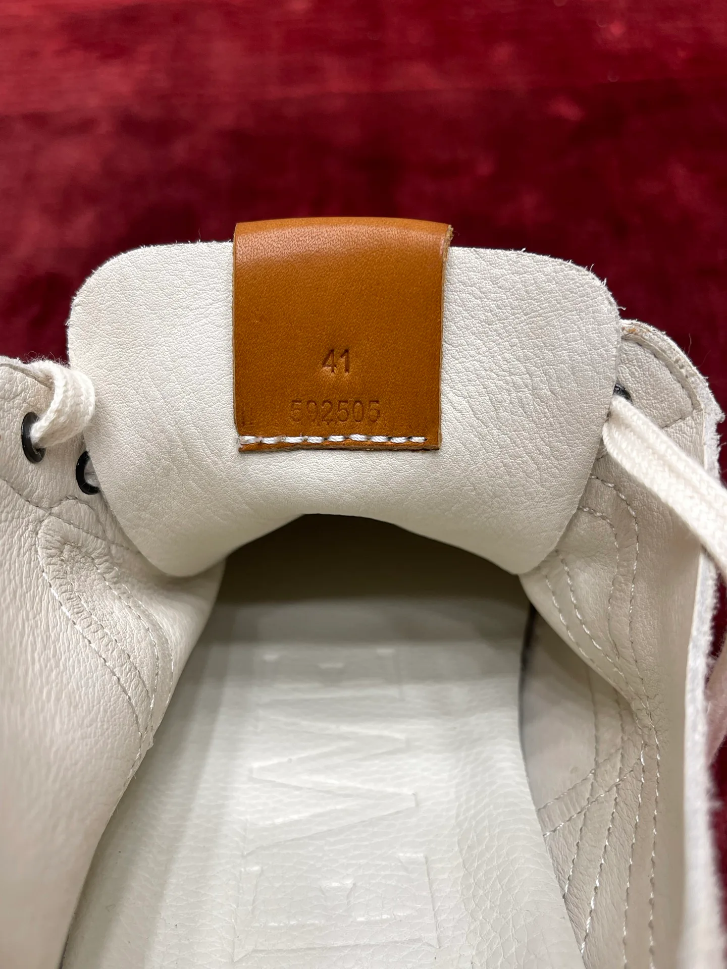 Кроссовки Женские Loewe 18191744
