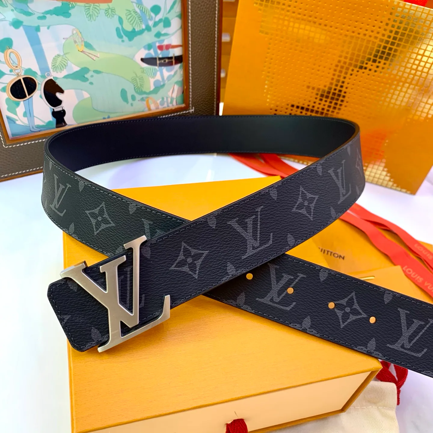 Ремни Louis Vuitton 17682160