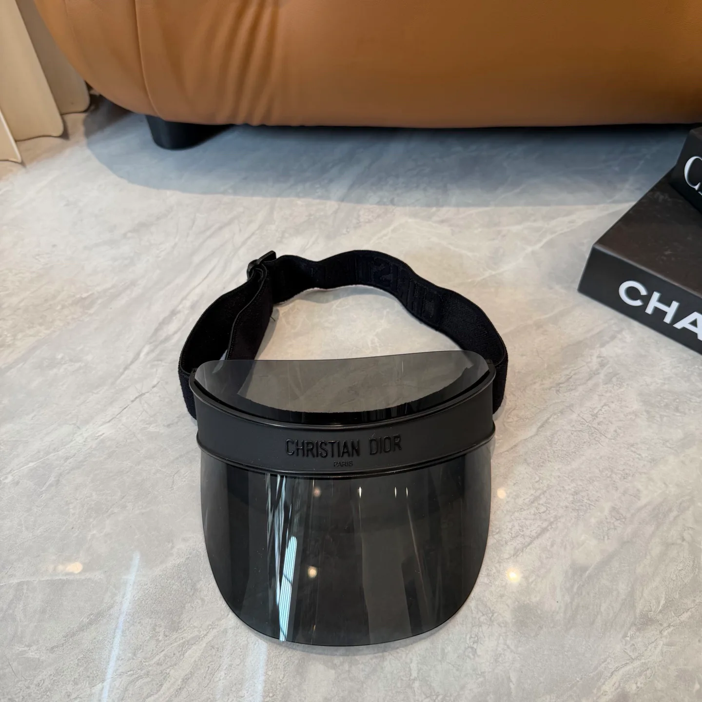 Головные Уборы Christian Dior 13294393