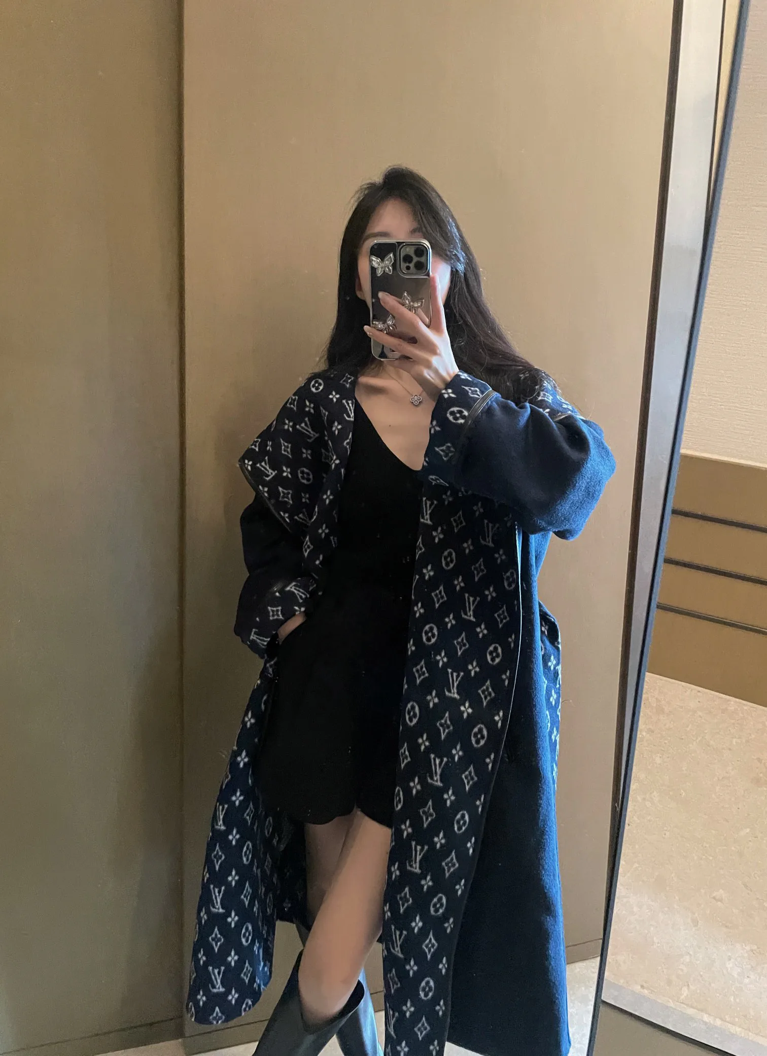 Пальто Женские Louis Vuitton 797010