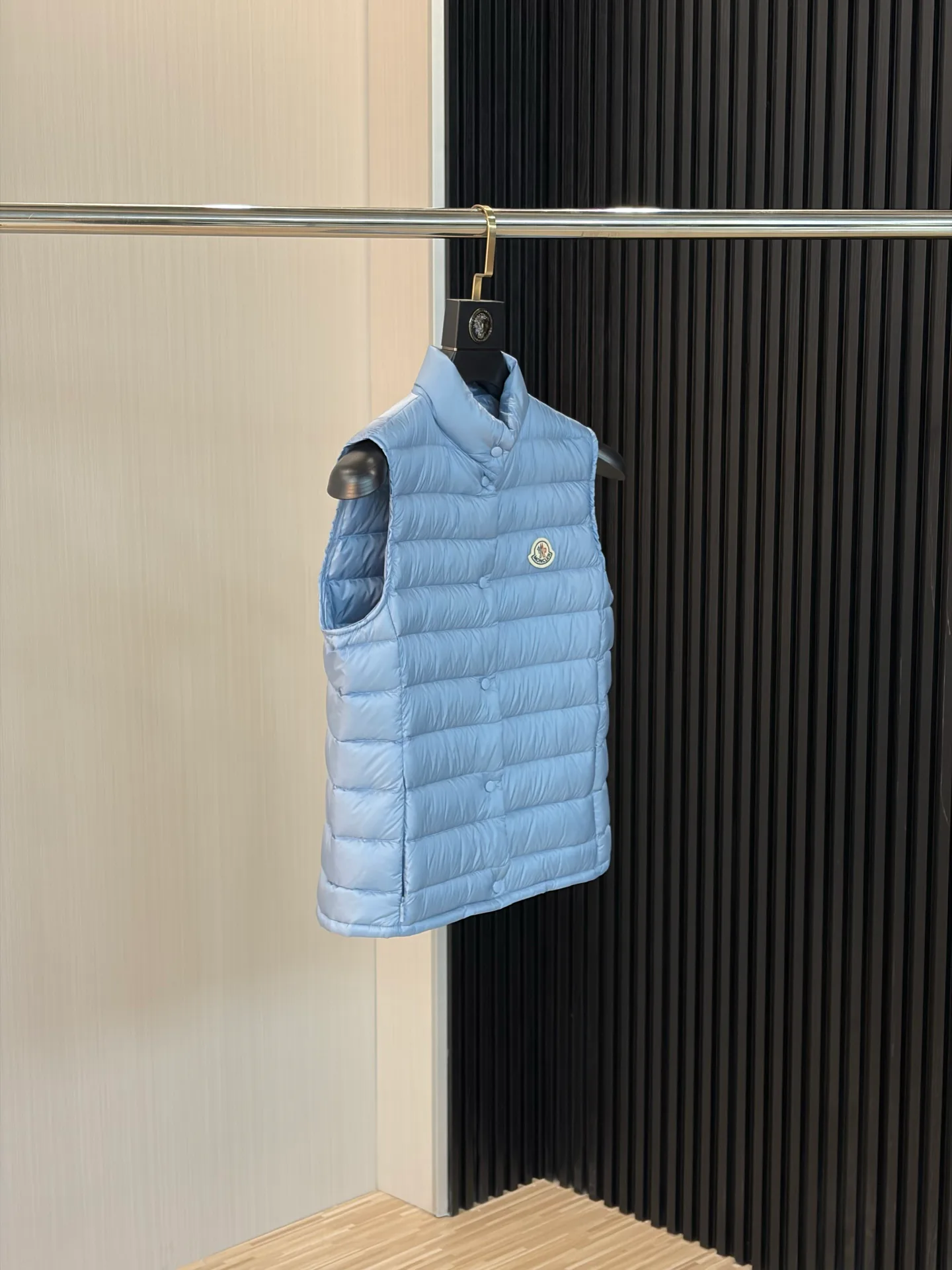 Жилеты Женские Moncler 18141000