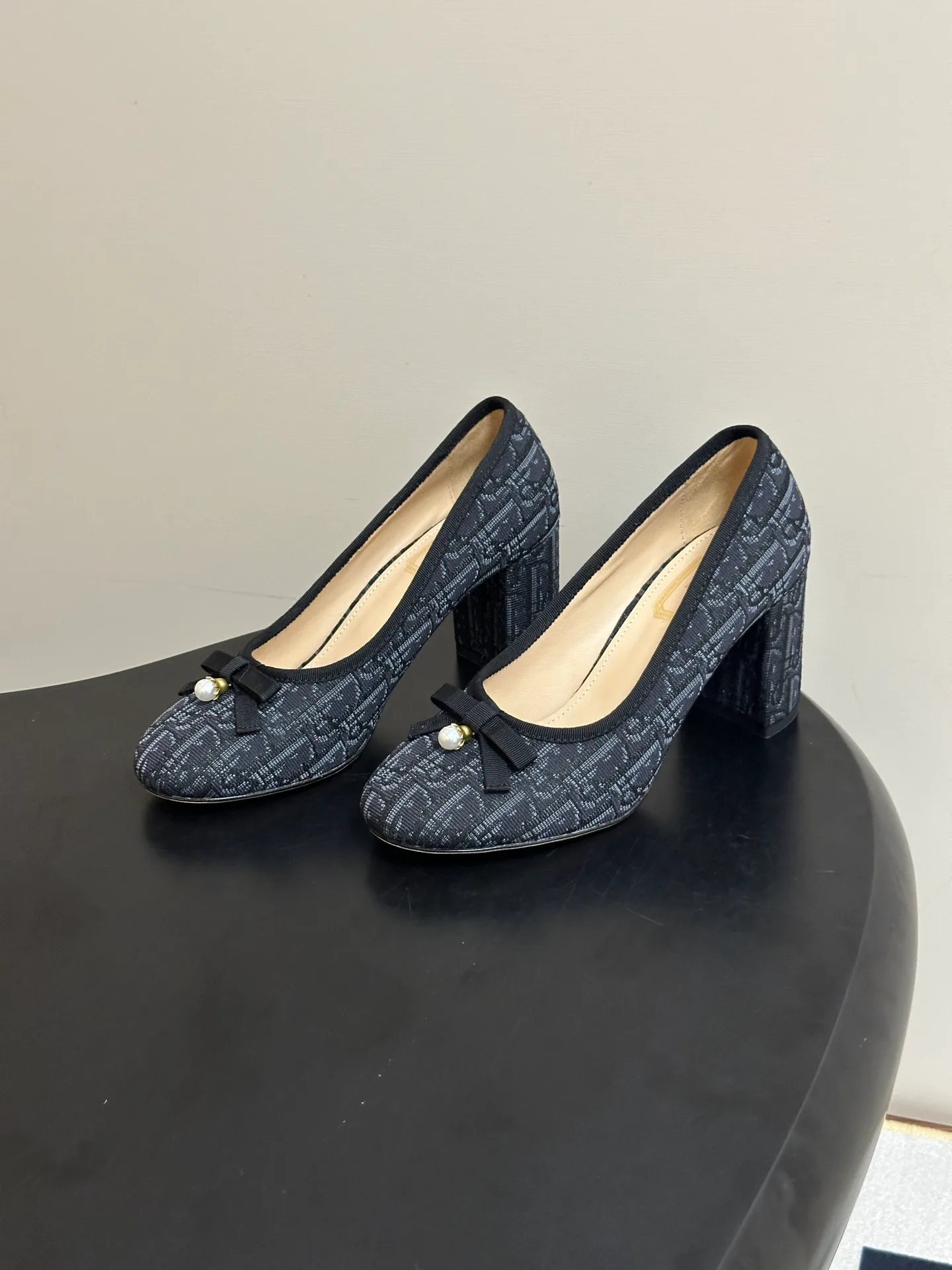 Туфли Женские Christian Dior 18049194