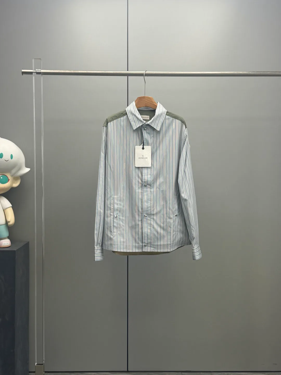 Рубашки Женские Moncler 17225429