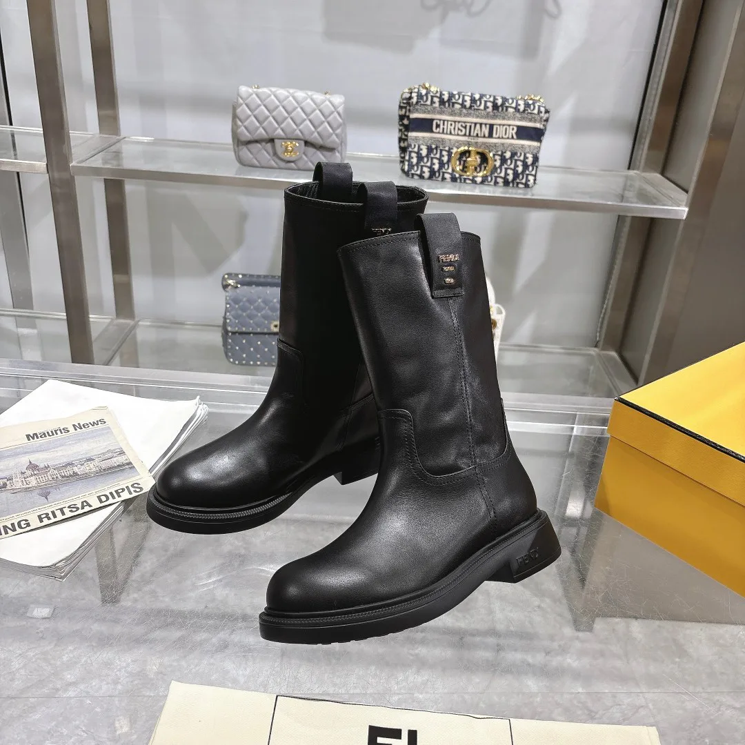 Сапоги Женские Fendi 18264001