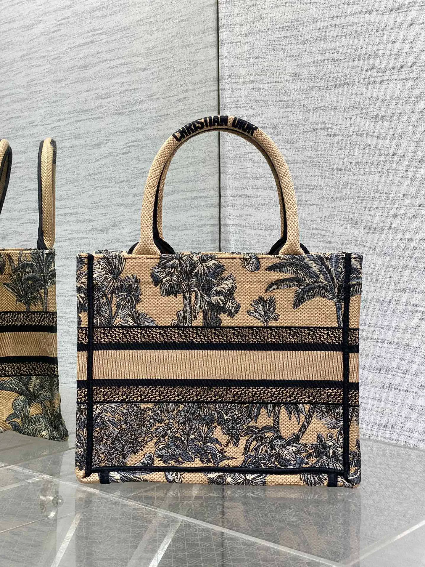 Классические Сумки Женские Christian Dior 82455