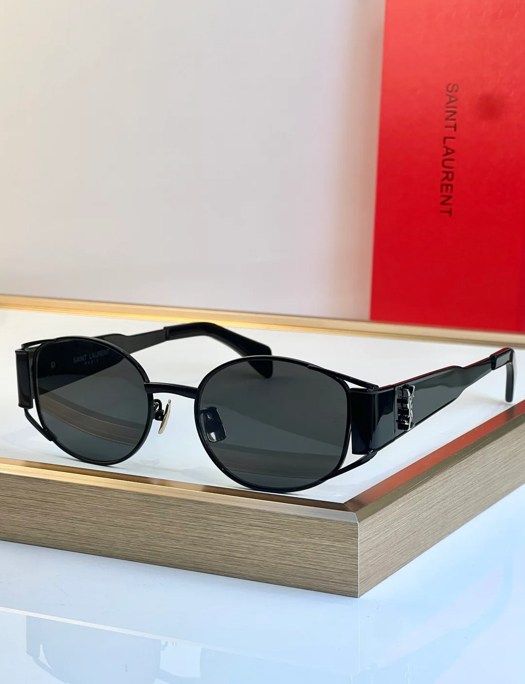 Очки Saint Laurent 13434136