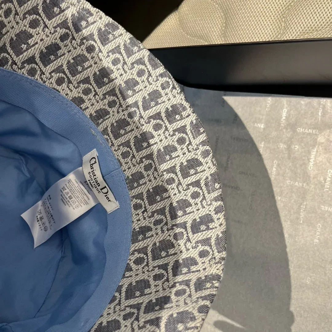 Головные Уборы Christian Dior 91033