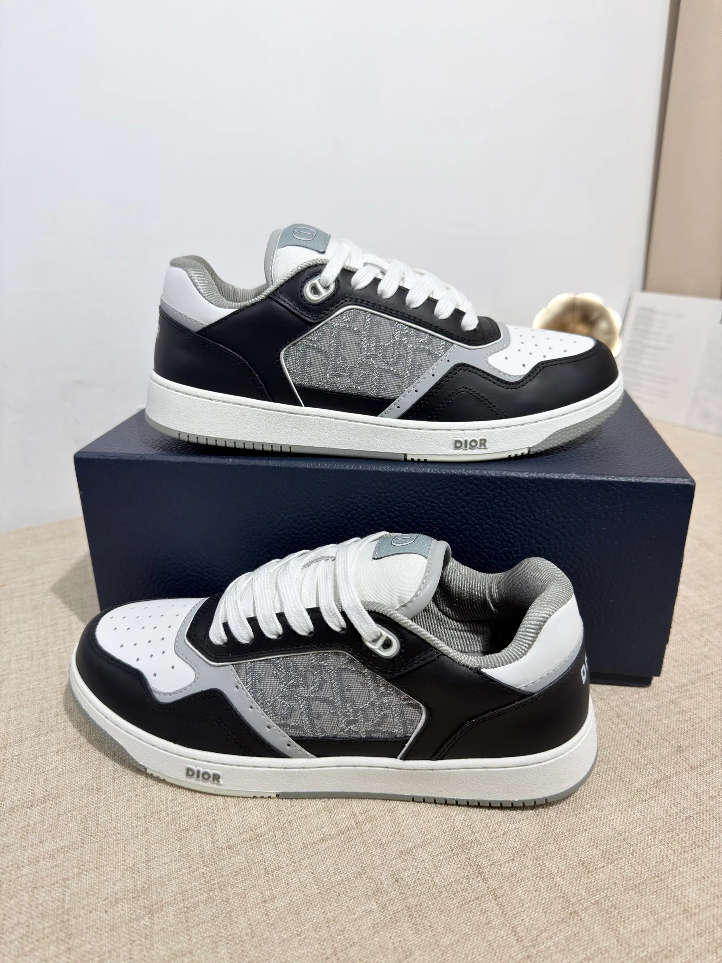 Кроссовки Женские Christian Dior 11456086