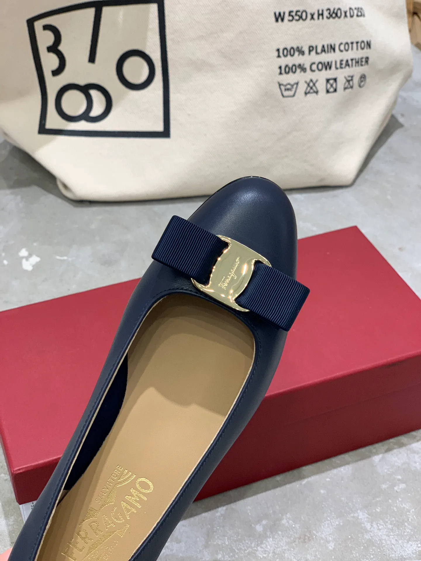 Туфли Женские Salvatore Ferragamo 21122