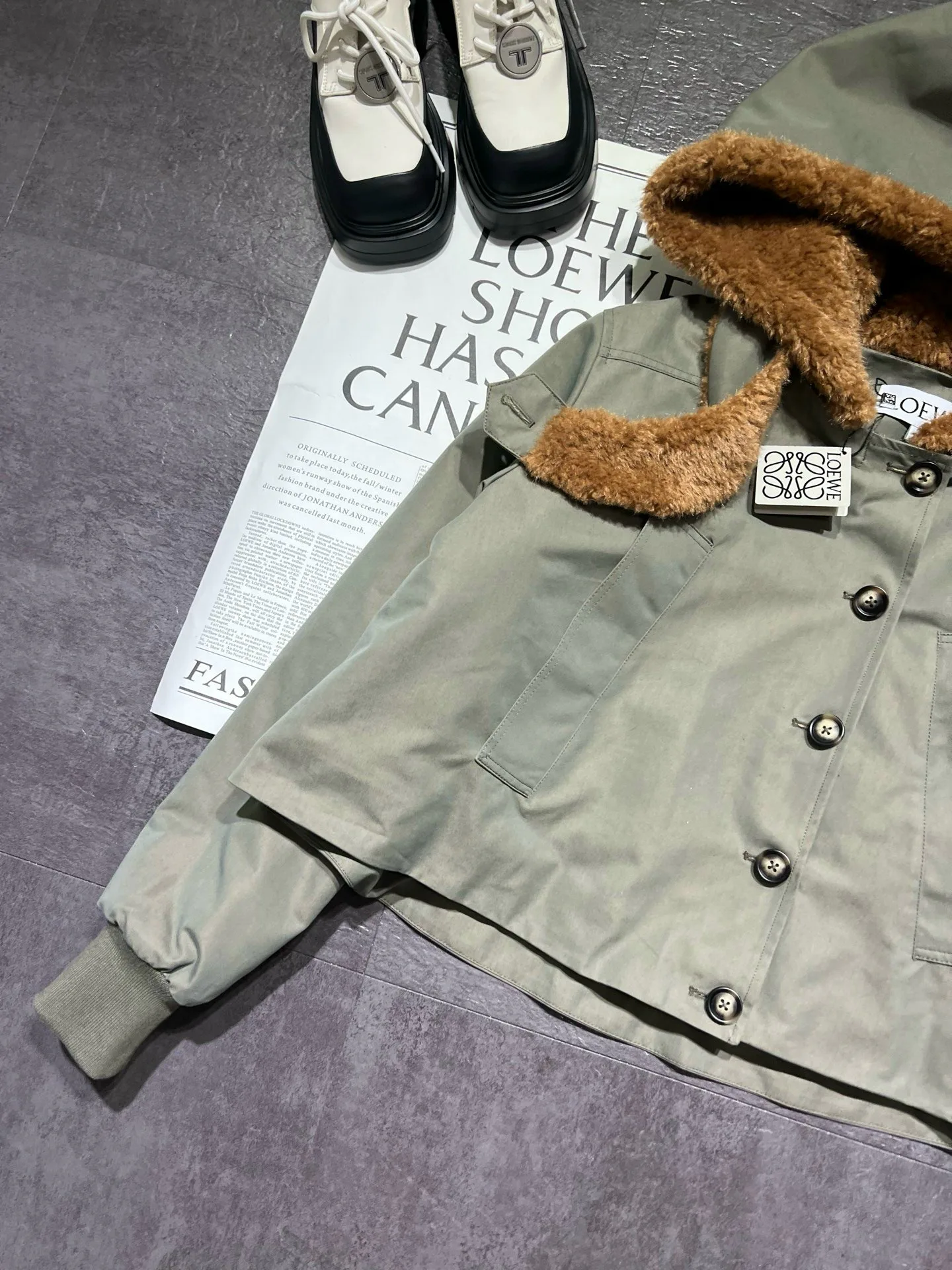 Куртки И Пуховики Женские Loewe 18253274
