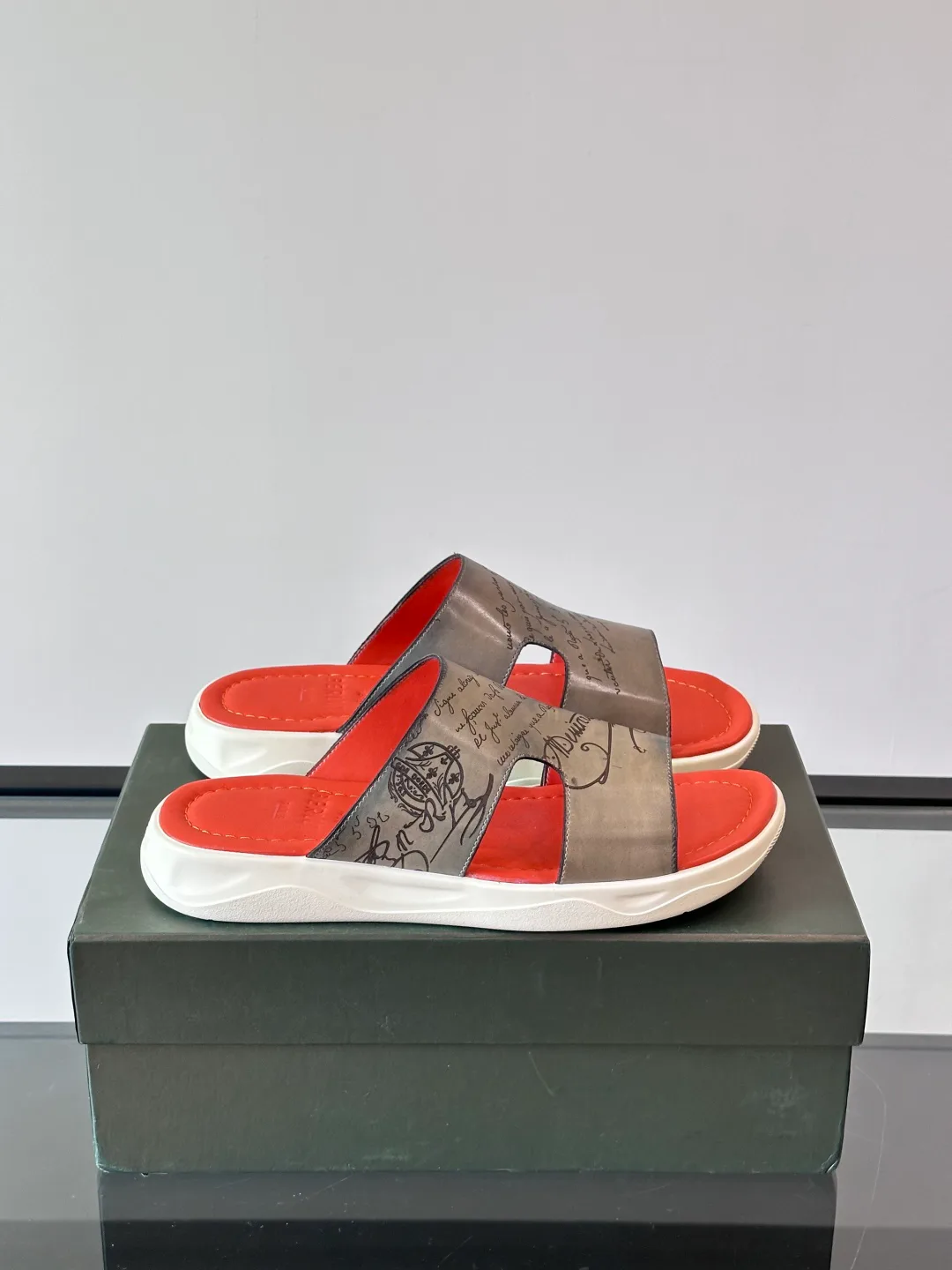 Шлепанцы Мужские Berluti 19416