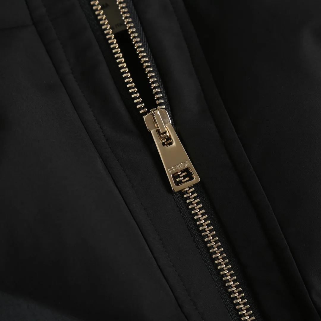 Куртки И Пуховики Женские Fendi 18048552